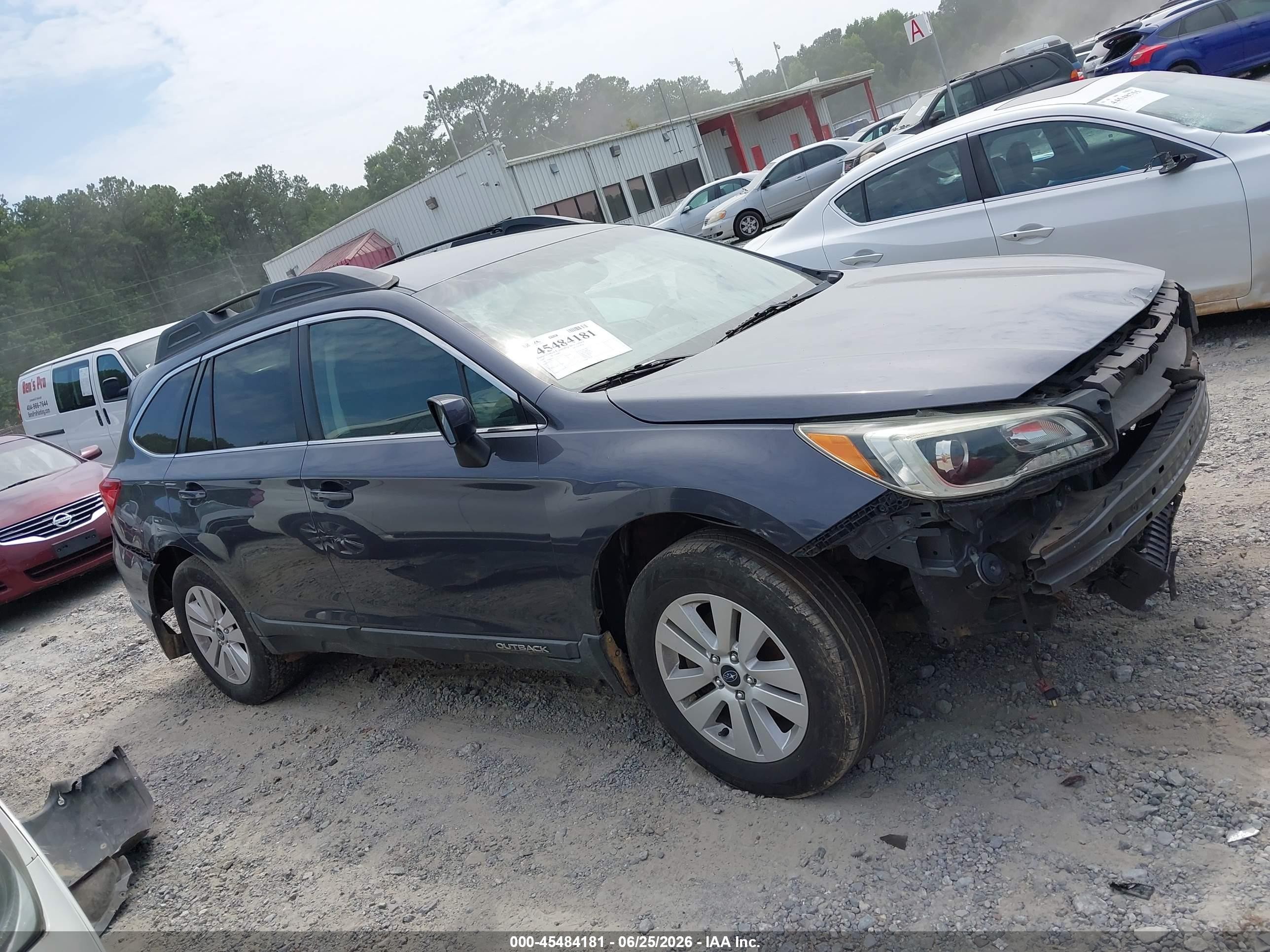 2015 Subaru Outback 2.5i Premium Серый vin: 4S4BSACC1F3215615