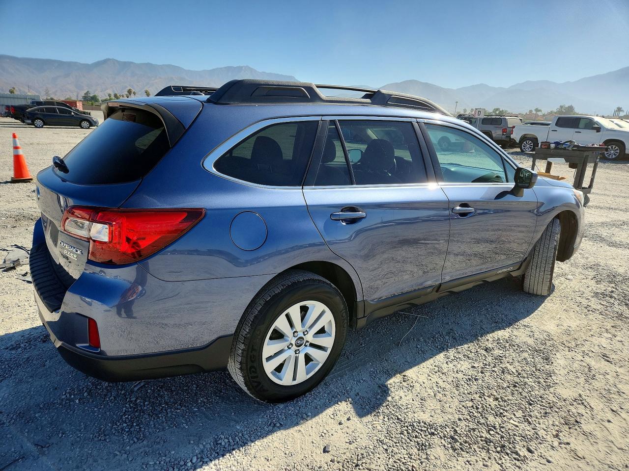 2015 Subaru Outback 2.5i Premium Синий vin: 4S4BSACC1F3216568