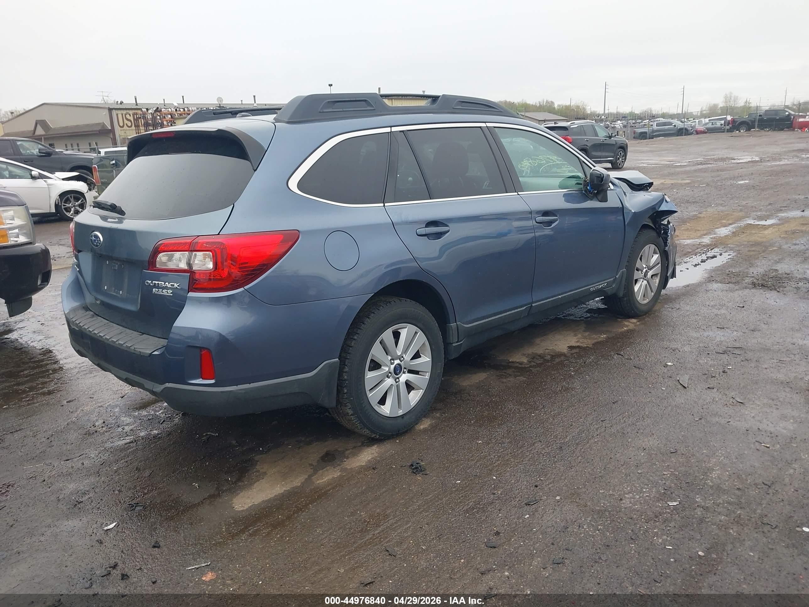 2015 Subaru Outback 2.5i Premium Blue vin: 4S4BSACC1F3260912