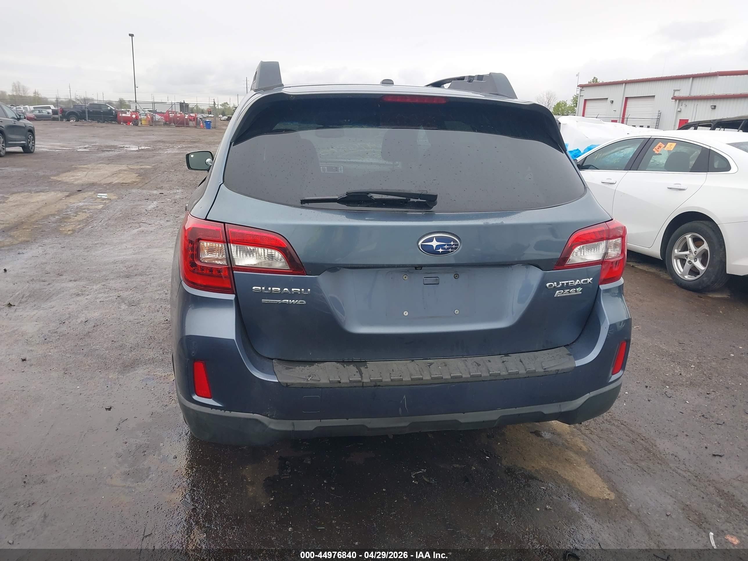 2015 Subaru Outback 2.5i Premium Blue vin: 4S4BSACC1F3260912