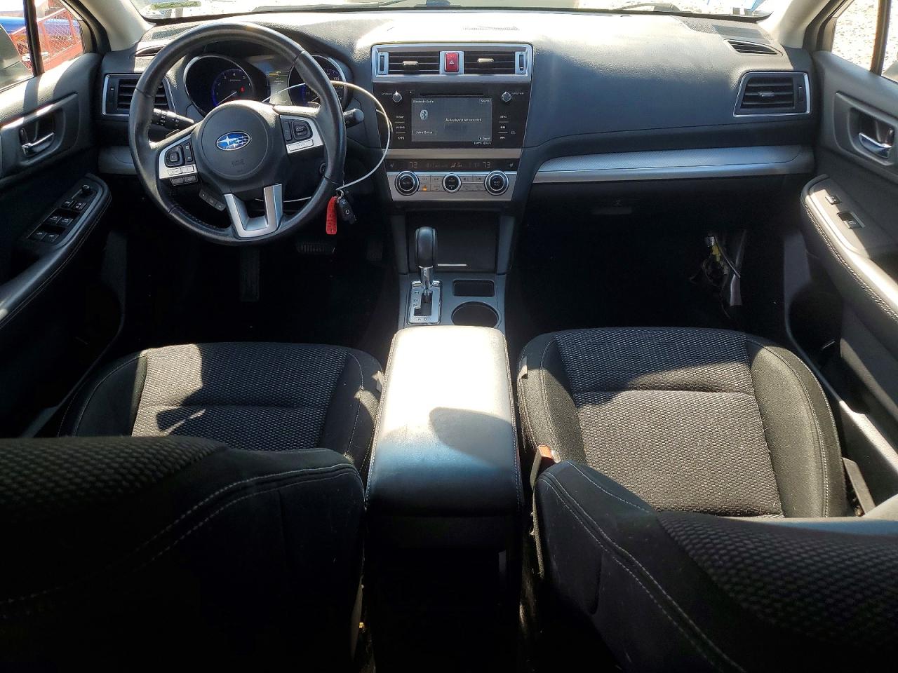 2015 Subaru Outback 2.5i Premium Silver vin: 4S4BSACC2F3232973