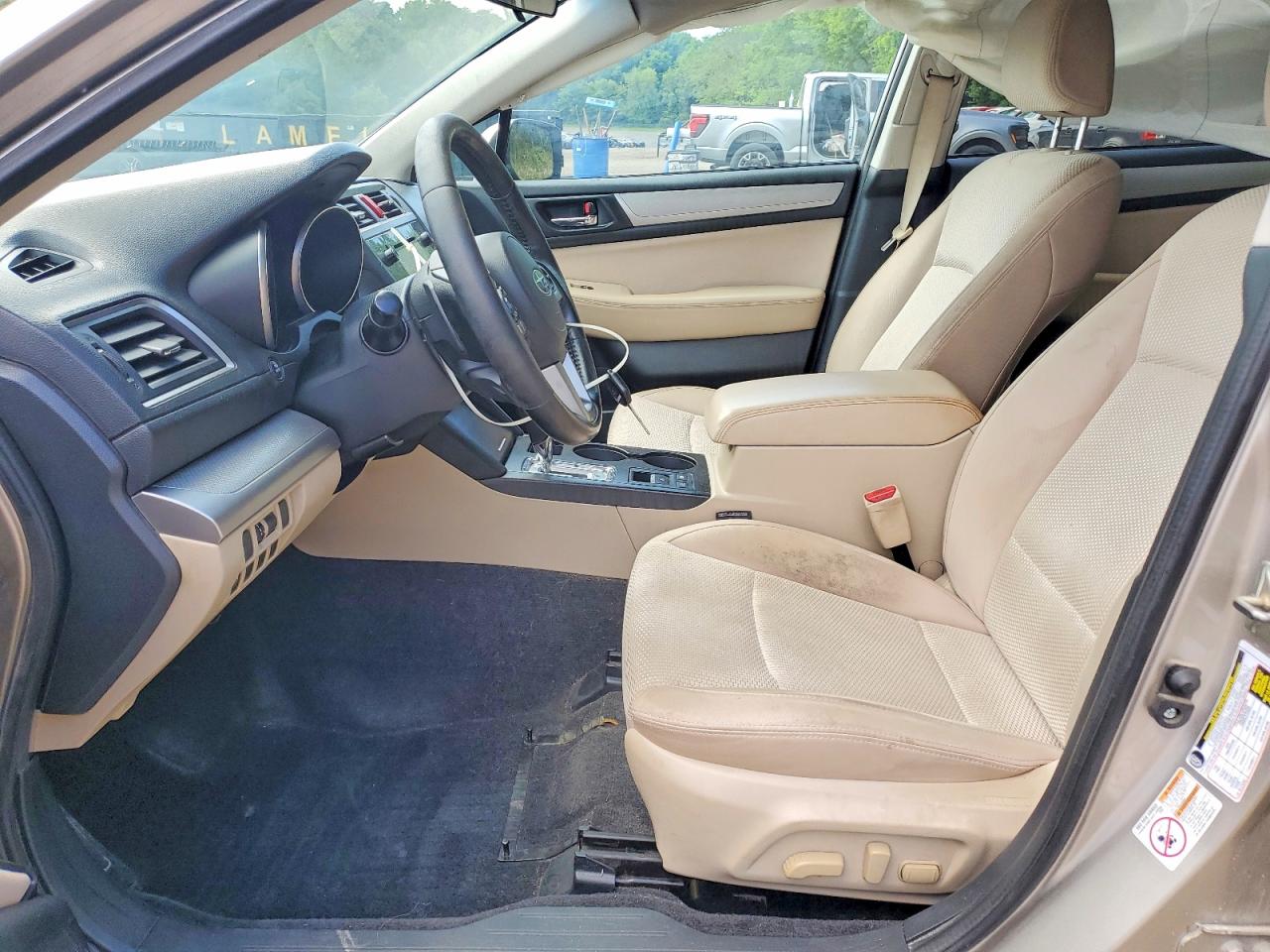 2015 Subaru Outback 2.5i Premium Silver vin: 4S4BSACC2F3251751