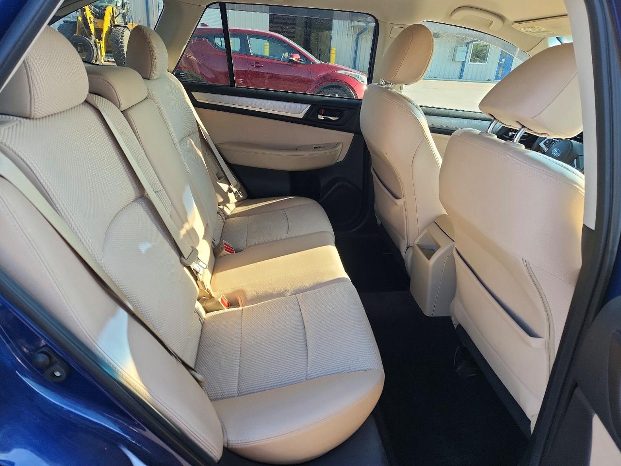 2015 Subaru Outback 2.5i Premium Blue vin: 4S4BSACC2F3265746
