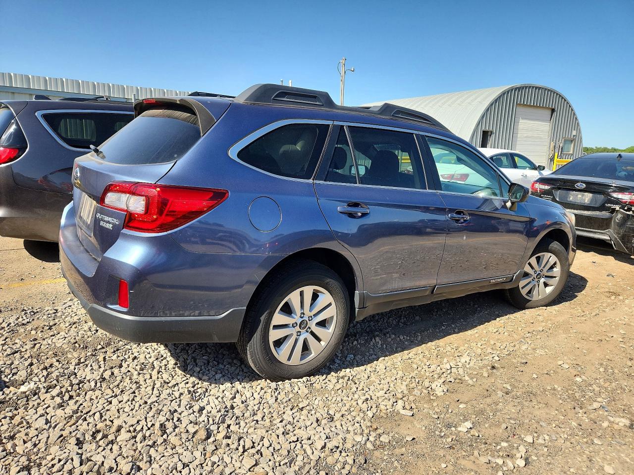 2015 Subaru Outback 2.5i Premium Blue vin: 4S4BSACC2F3292736