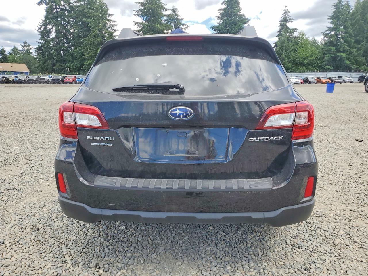 2015 Subaru Outback 2.5i Premium Black vin: 4S4BSACC2F3309342
