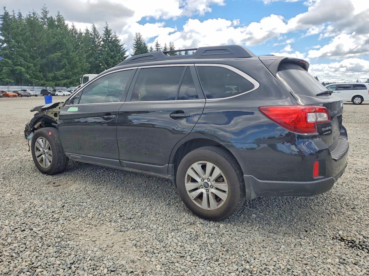 2015 Subaru Outback 2.5i Premium Black vin: 4S4BSACC2F3309342