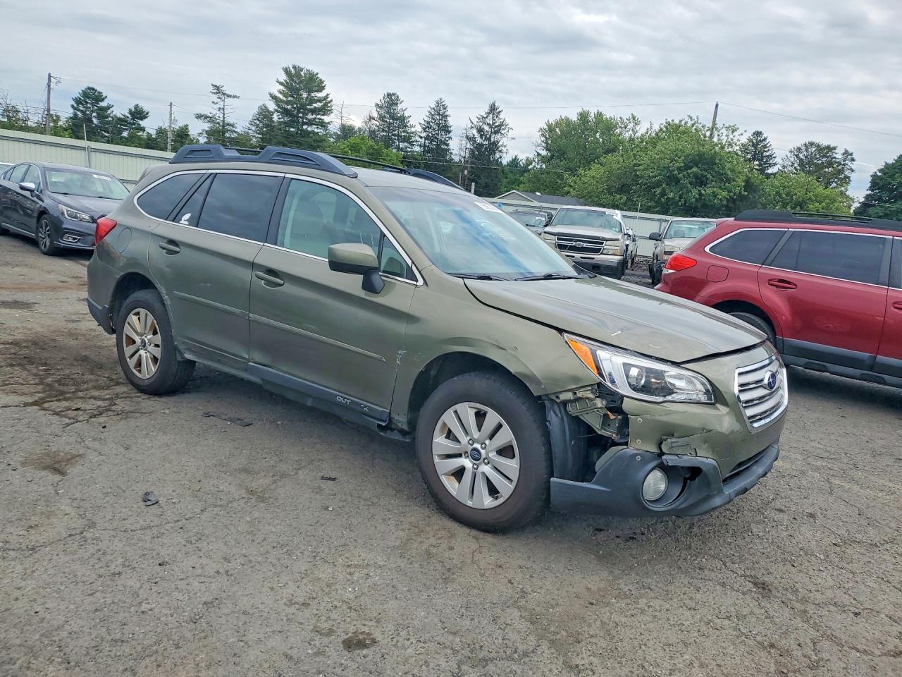 2015 Subaru Outback 2.5i Premium Green vin: 4S4BSACC3F3315831