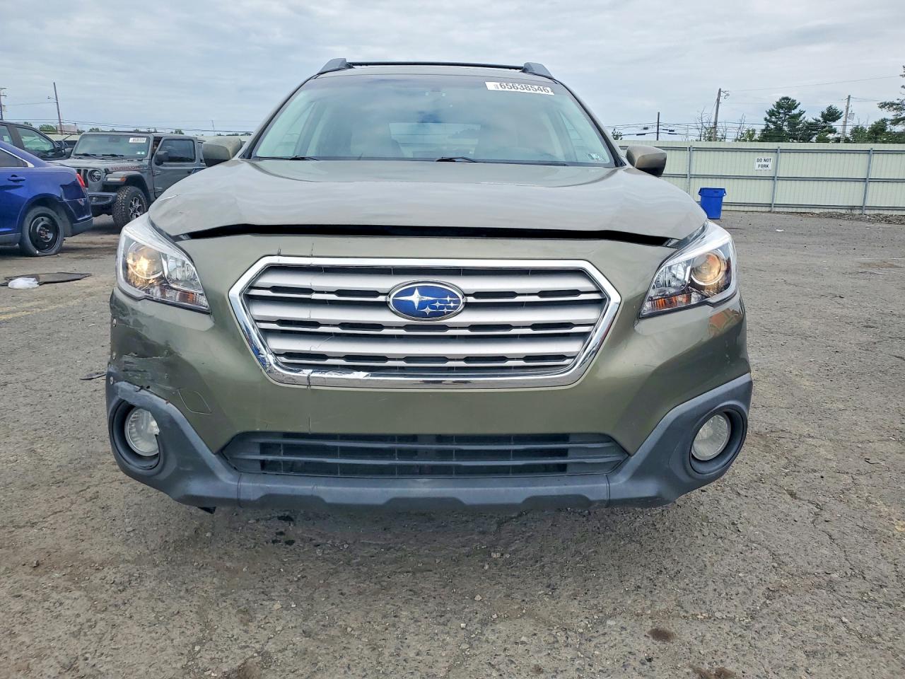 2015 Subaru Outback 2.5i Premium Green vin: 4S4BSACC3F3315831