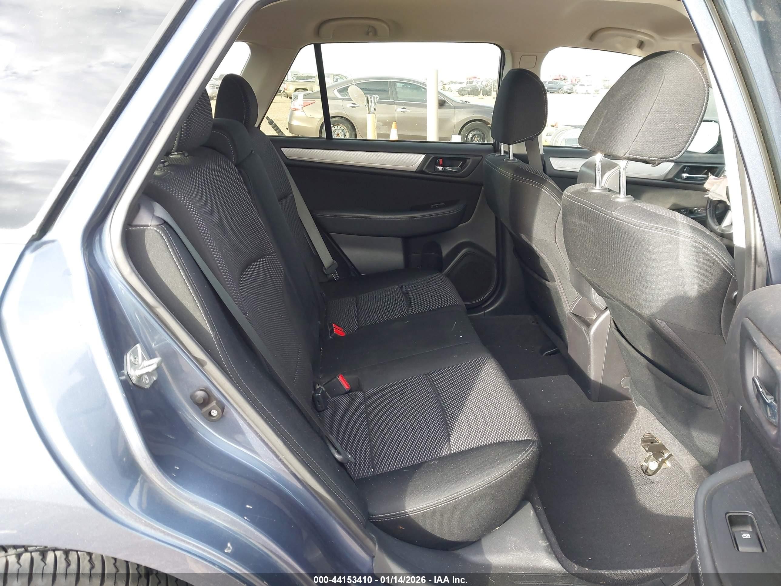 2015 Subaru Outback 2.5i Premium Blue vin: 4S4BSACC4F3348384