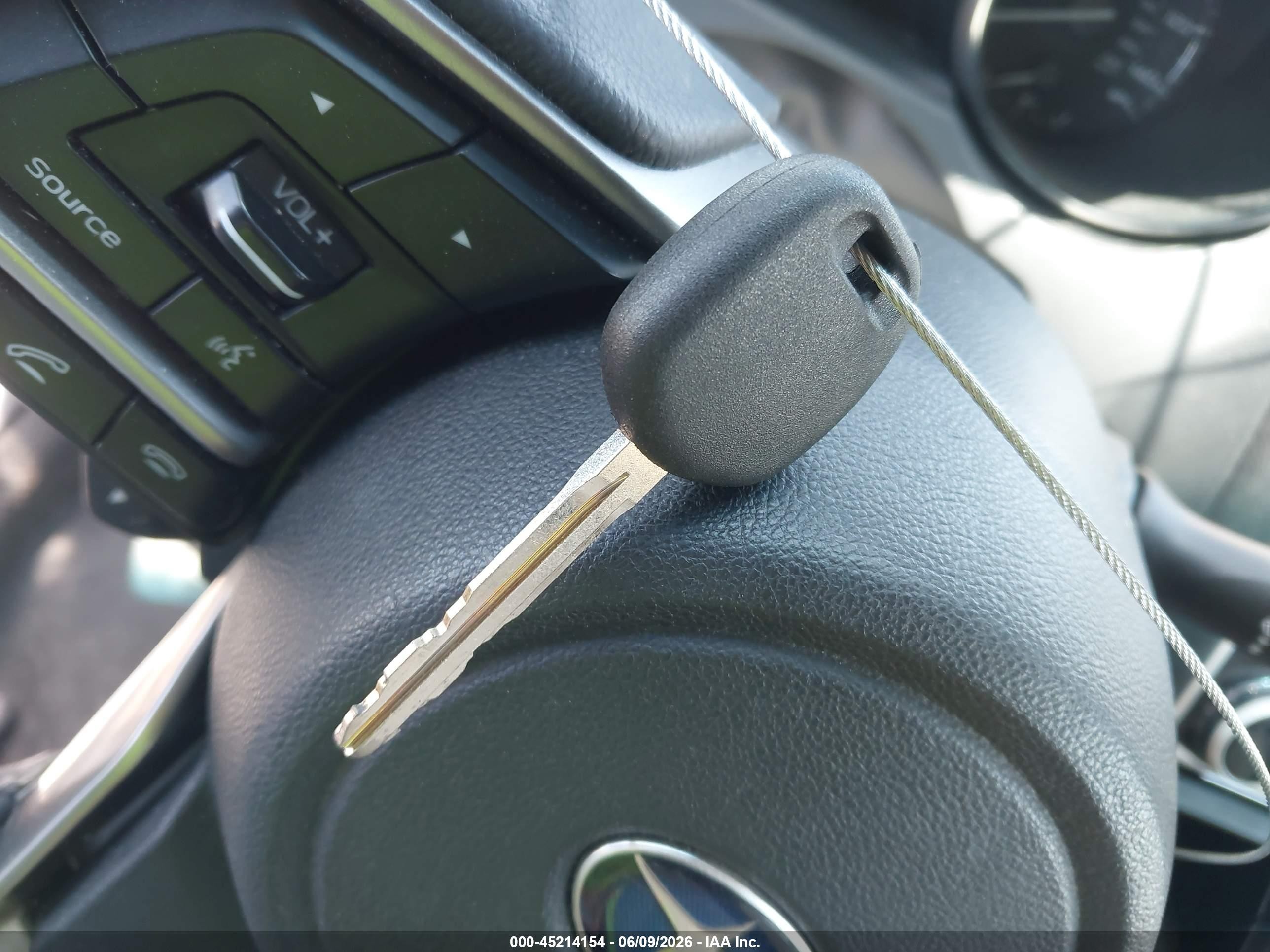 2018 Subaru Outback 2.5i Premium Silver vin: 4S4BSACC4J3353609