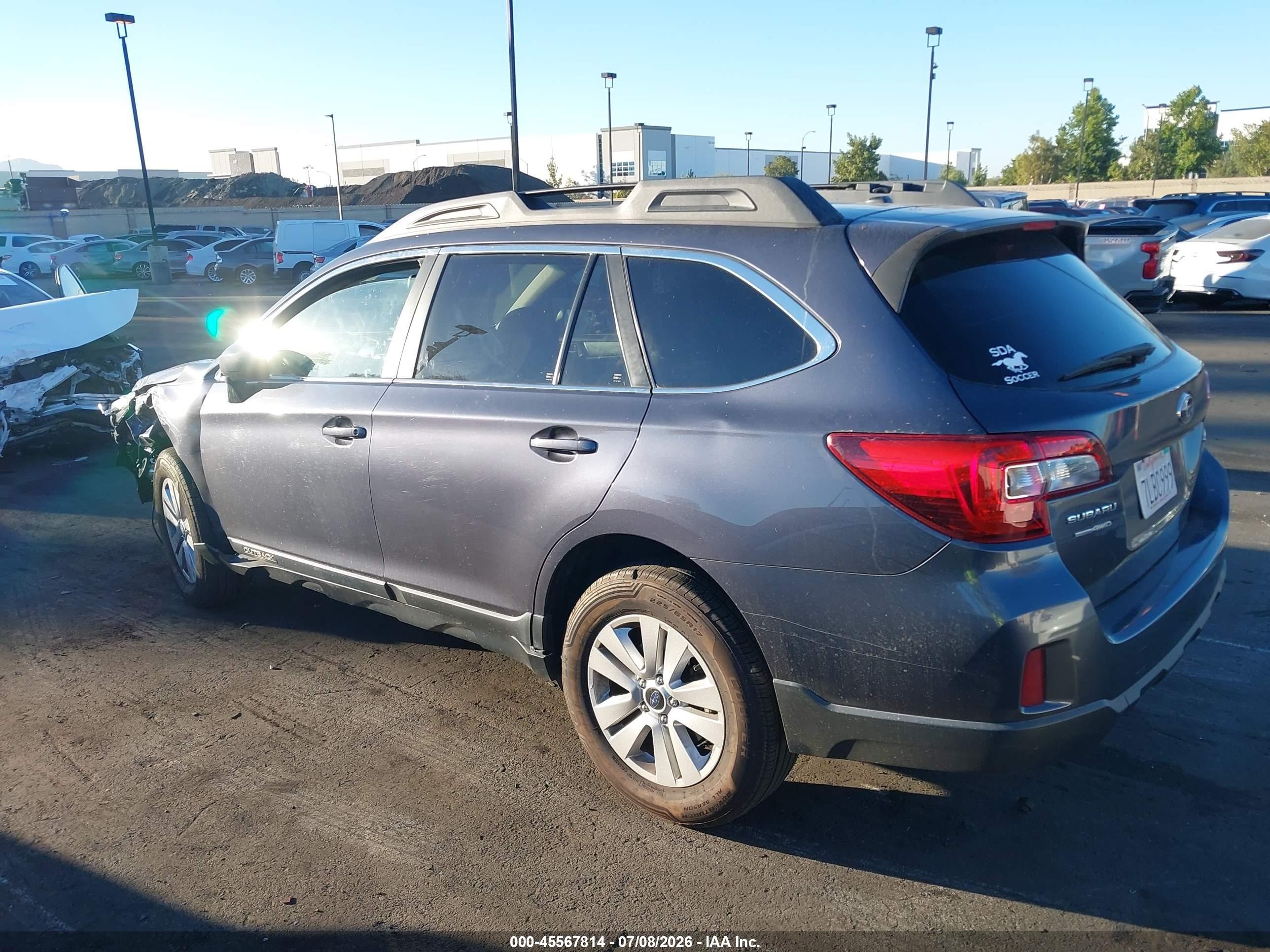 2015 Subaru Outback 2.5i Premium Blue vin: 4S4BSACC6F3318870