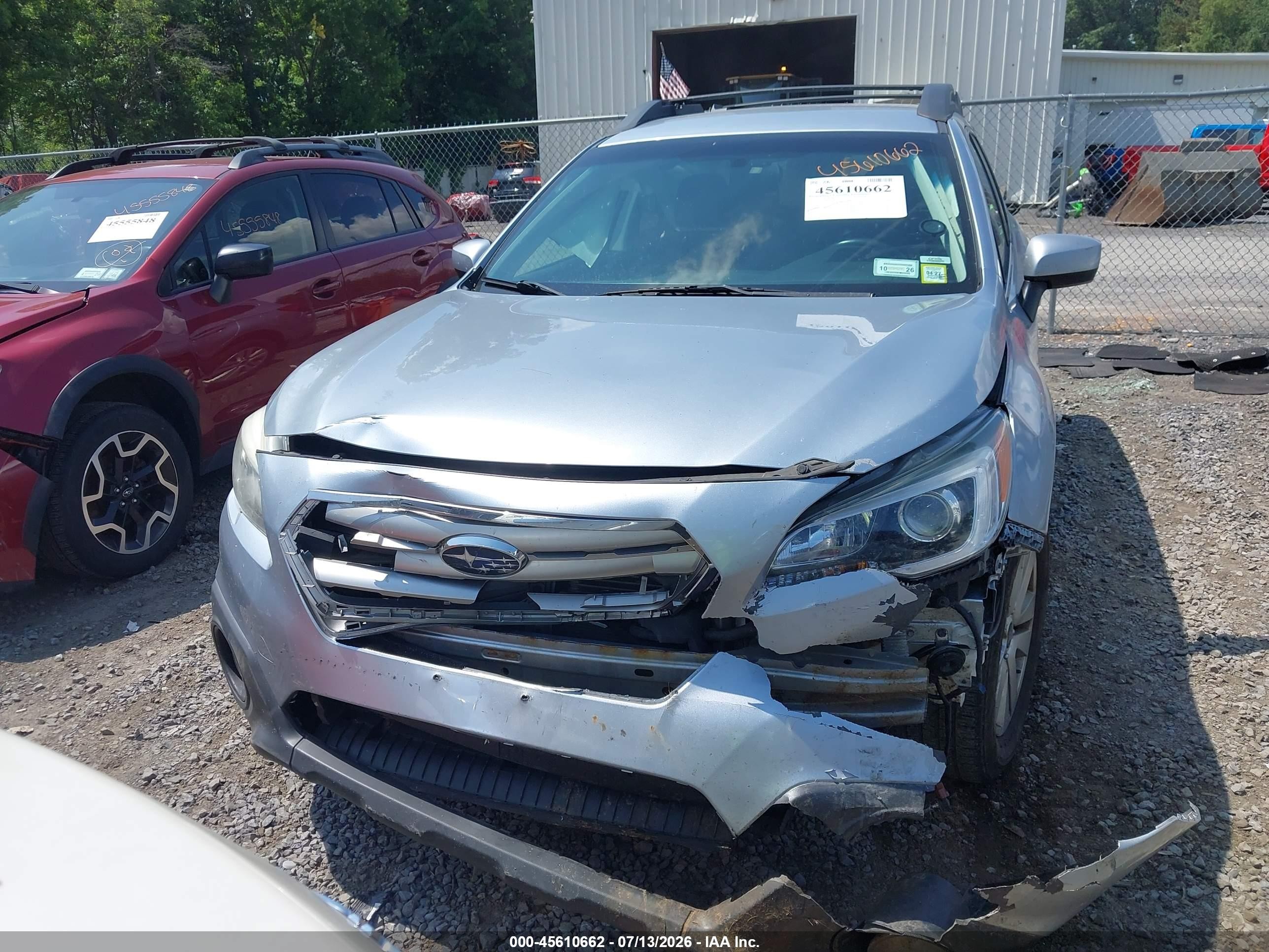 2015 Subaru Outback 2.5i Premium Silver vin: 4S4BSACC6F3357460