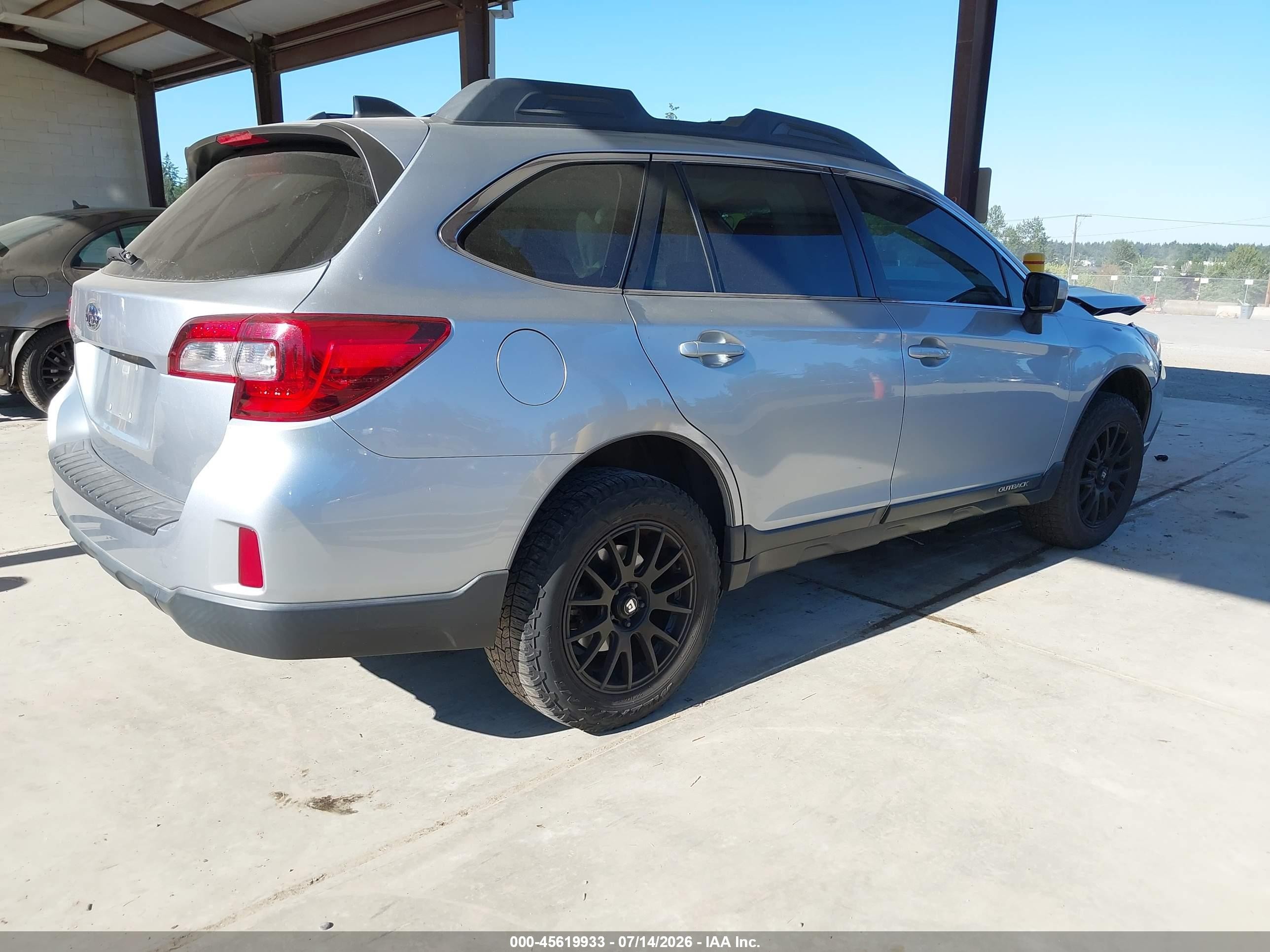 2016 Subaru Outback 2.5i Premium Silver vin: 4S4BSACC6G3277142