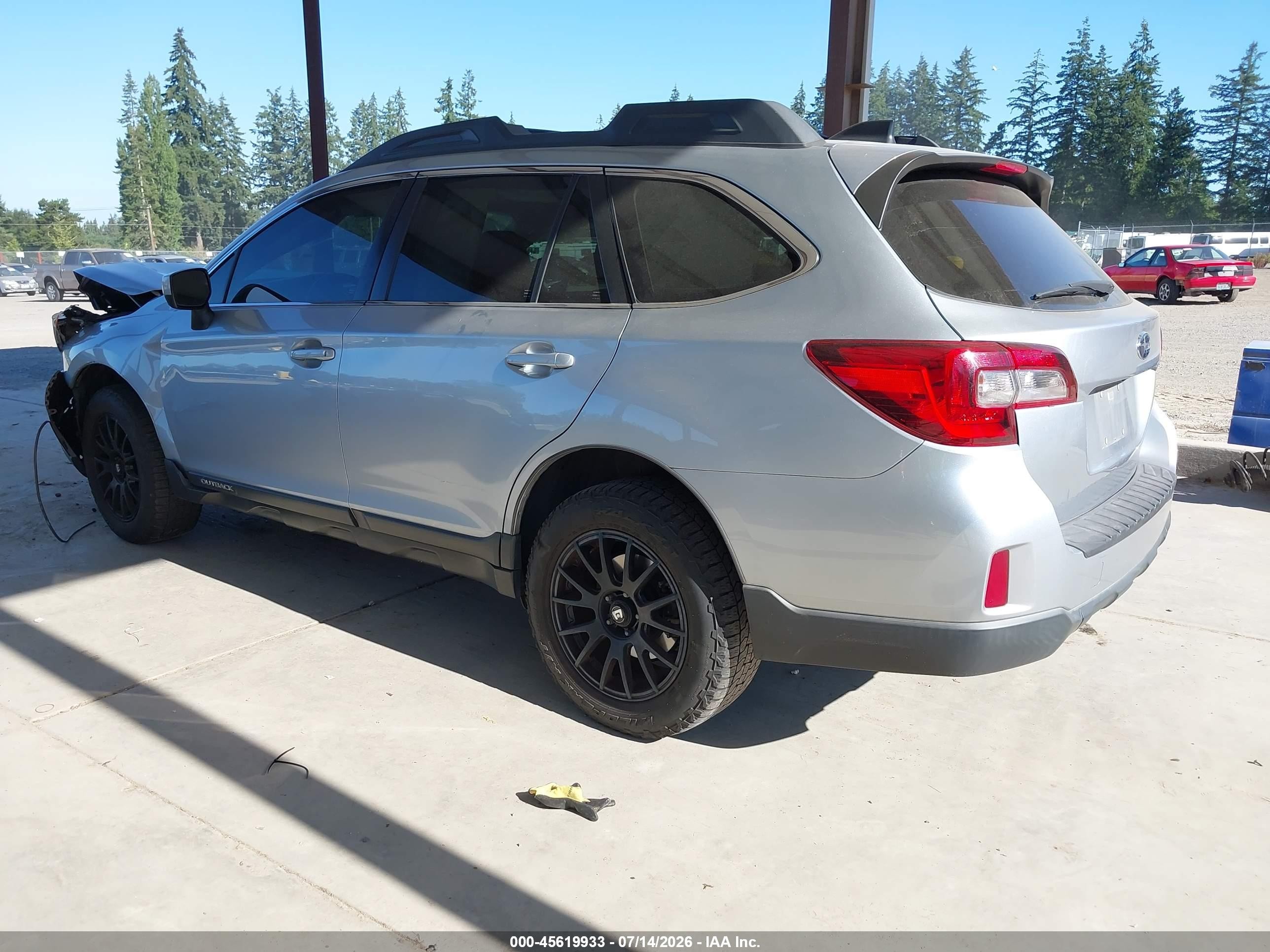 2016 Subaru Outback 2.5i Premium Silver vin: 4S4BSACC6G3277142
