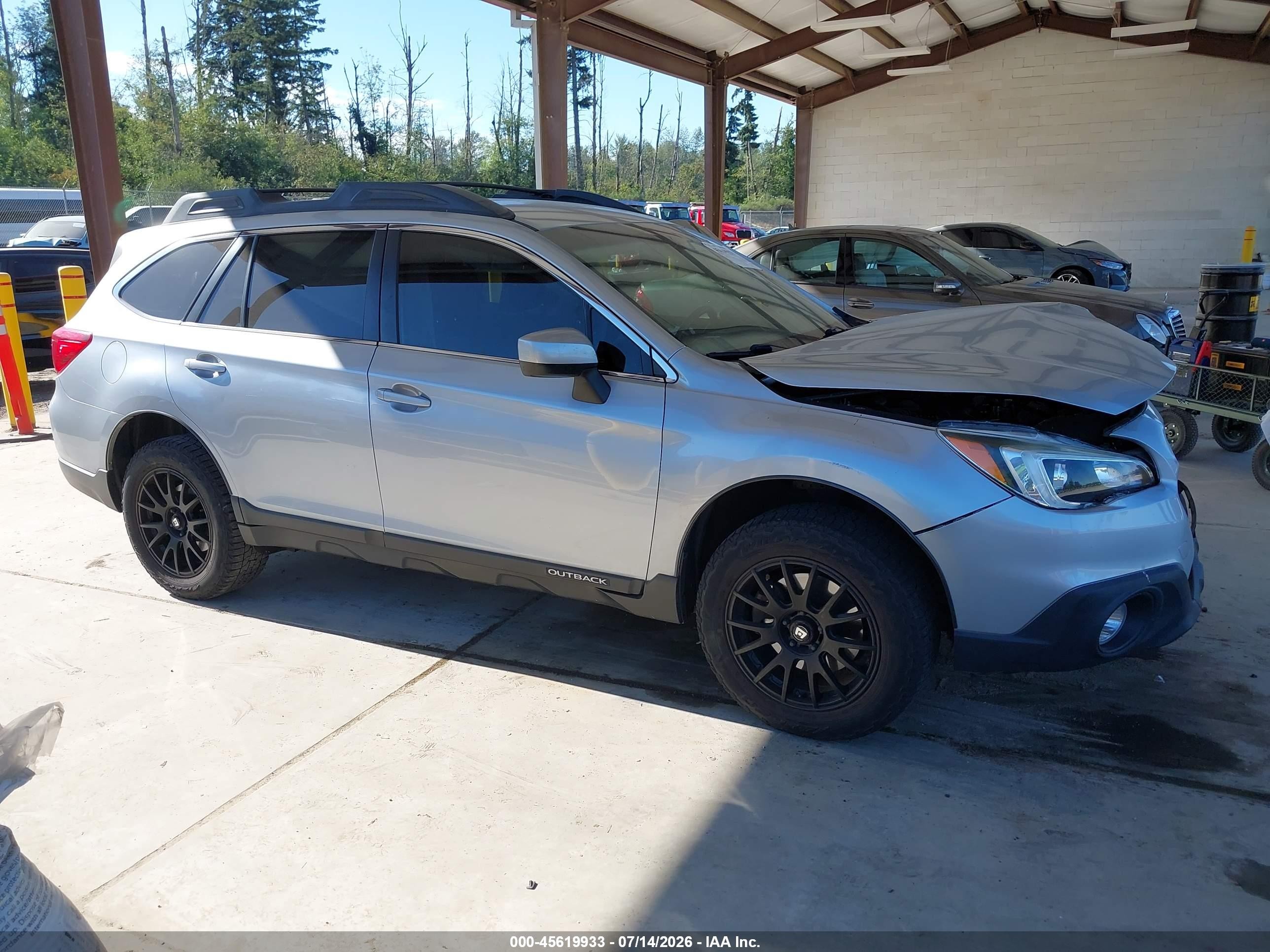 2016 Subaru Outback 2.5i Premium Silver vin: 4S4BSACC6G3277142