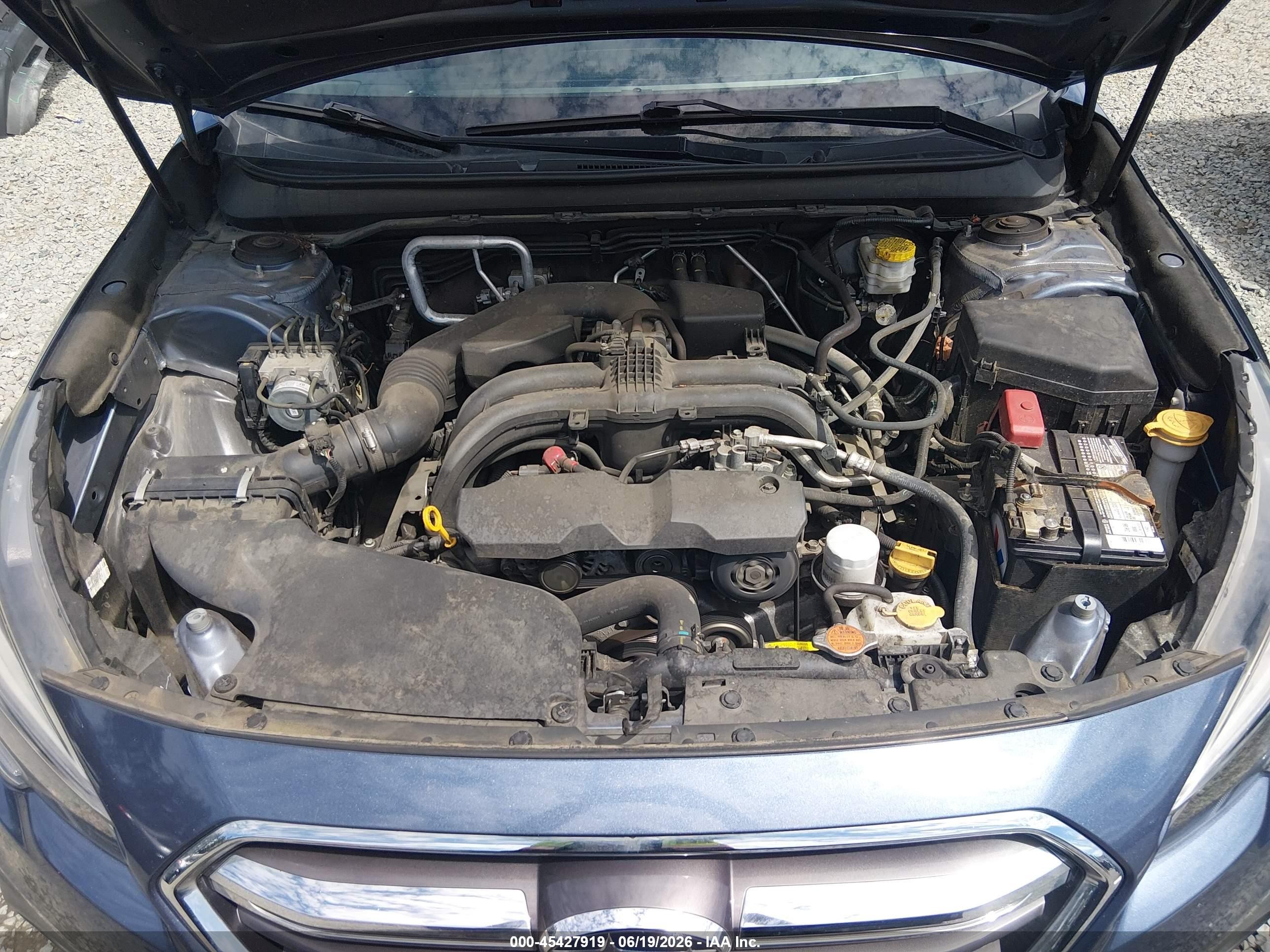 2018 Subaru Outback 2.5i Premium Blue vin: 4S4BSACC6J3287046