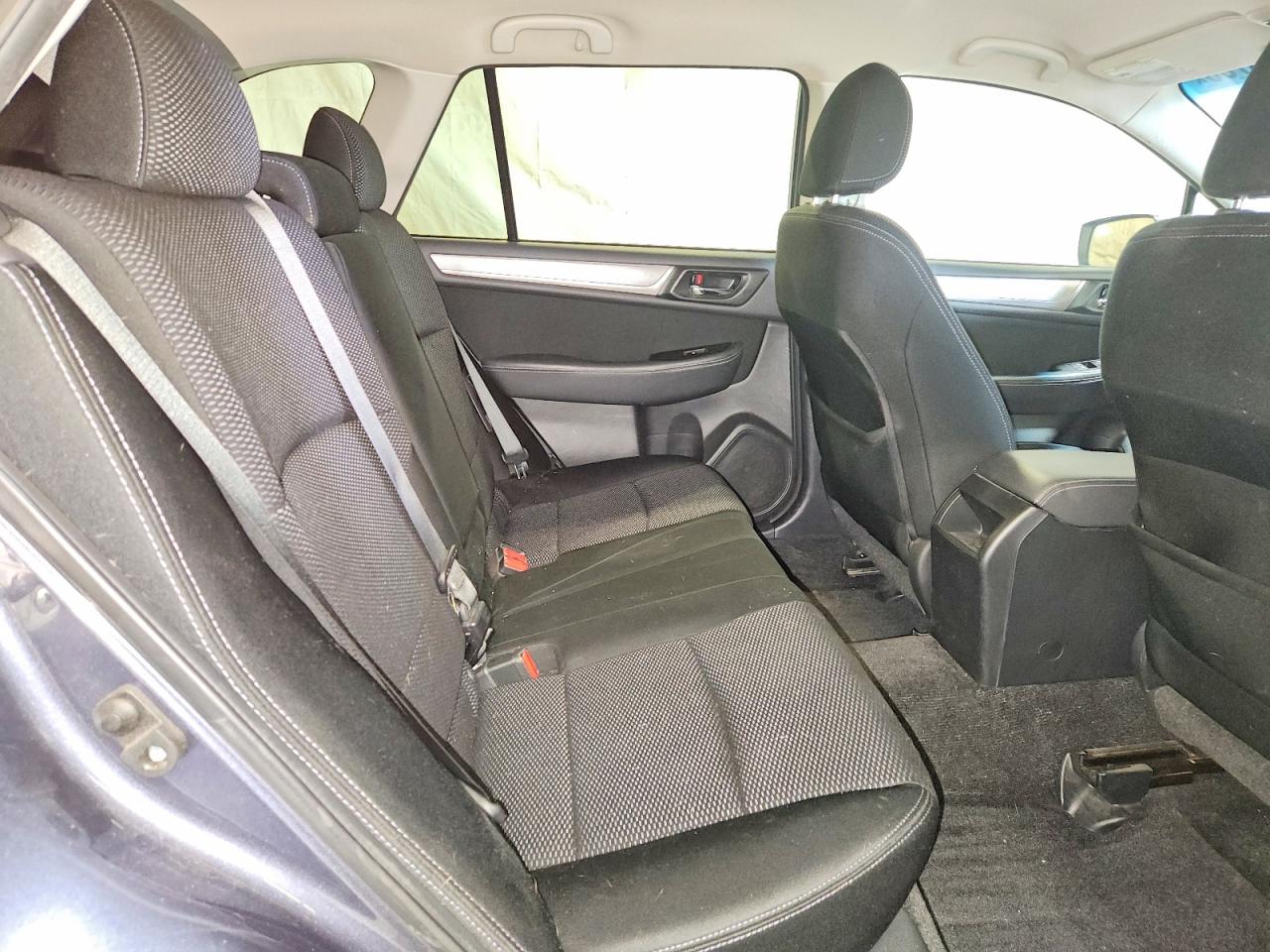 2015 Subaru Outback 2.5i Premium Gray vin: 4S4BSACC7F3206417