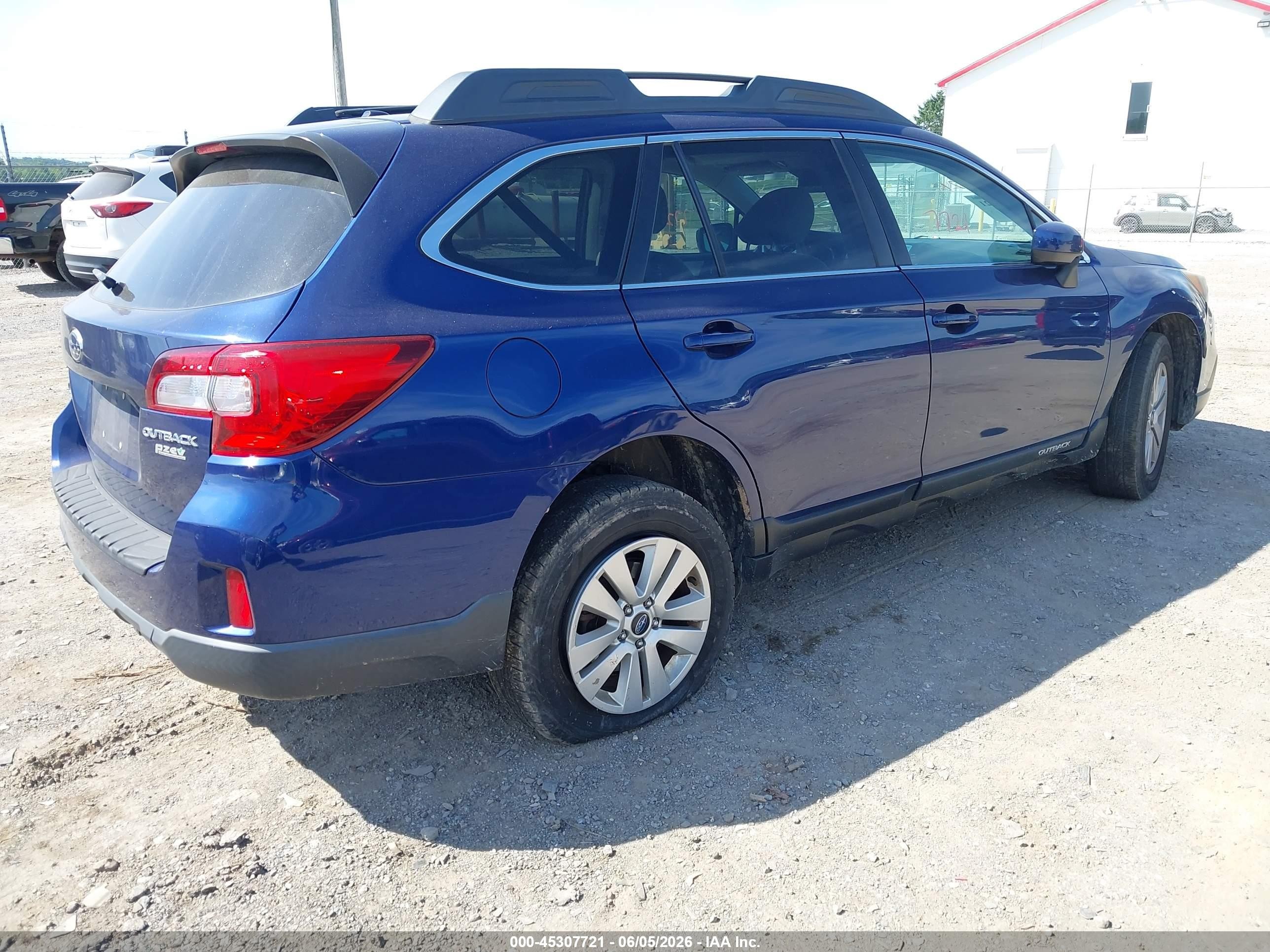 2015 Subaru Outback 2.5i Premium Blue vin: 4S4BSACC7F3307490