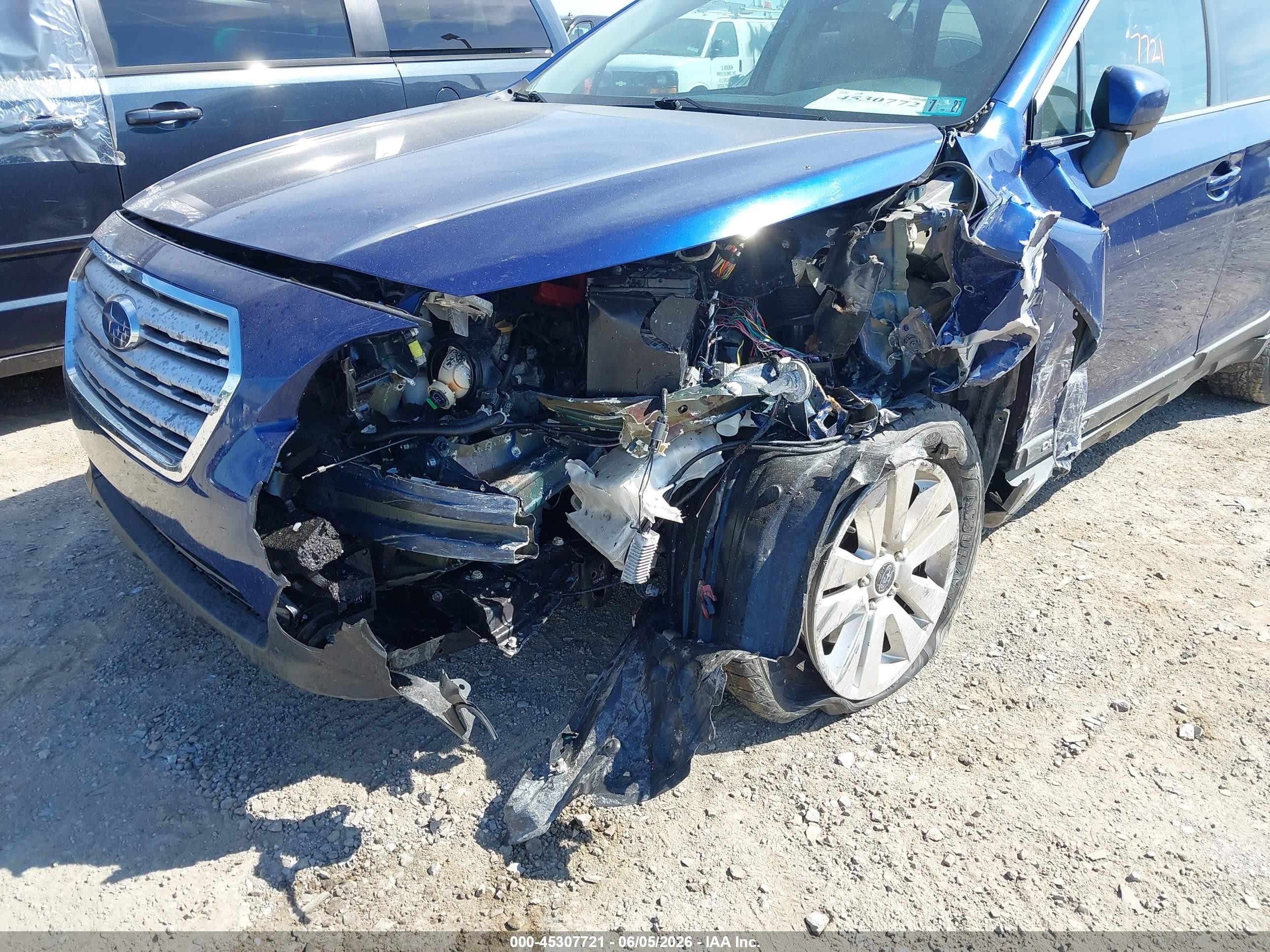 2015 Subaru Outback 2.5i Premium Blue vin: 4S4BSACC7F3307490