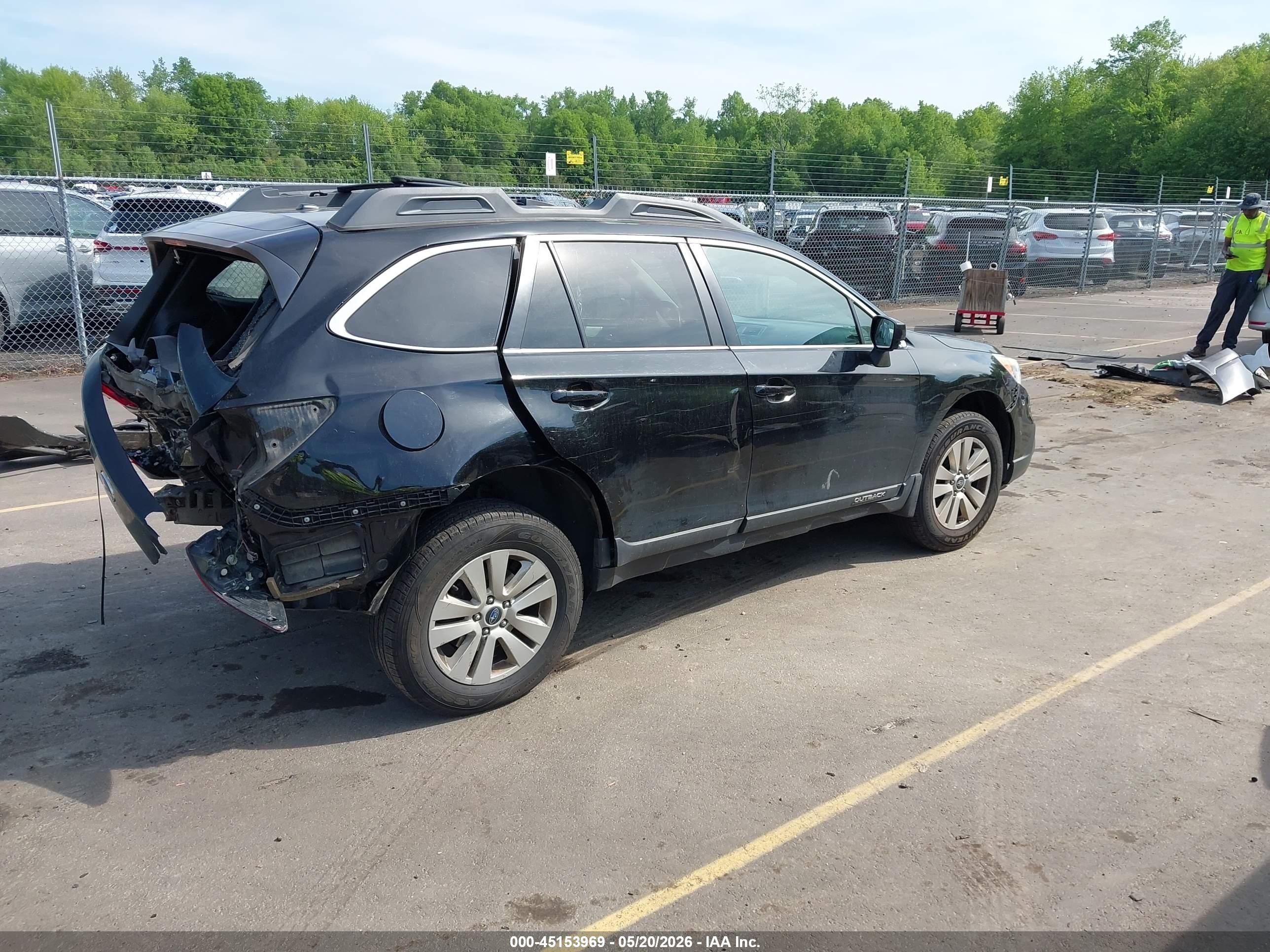 2015 Subaru Outback 2.5i Premium Black vin: 4S4BSACC8F3236719