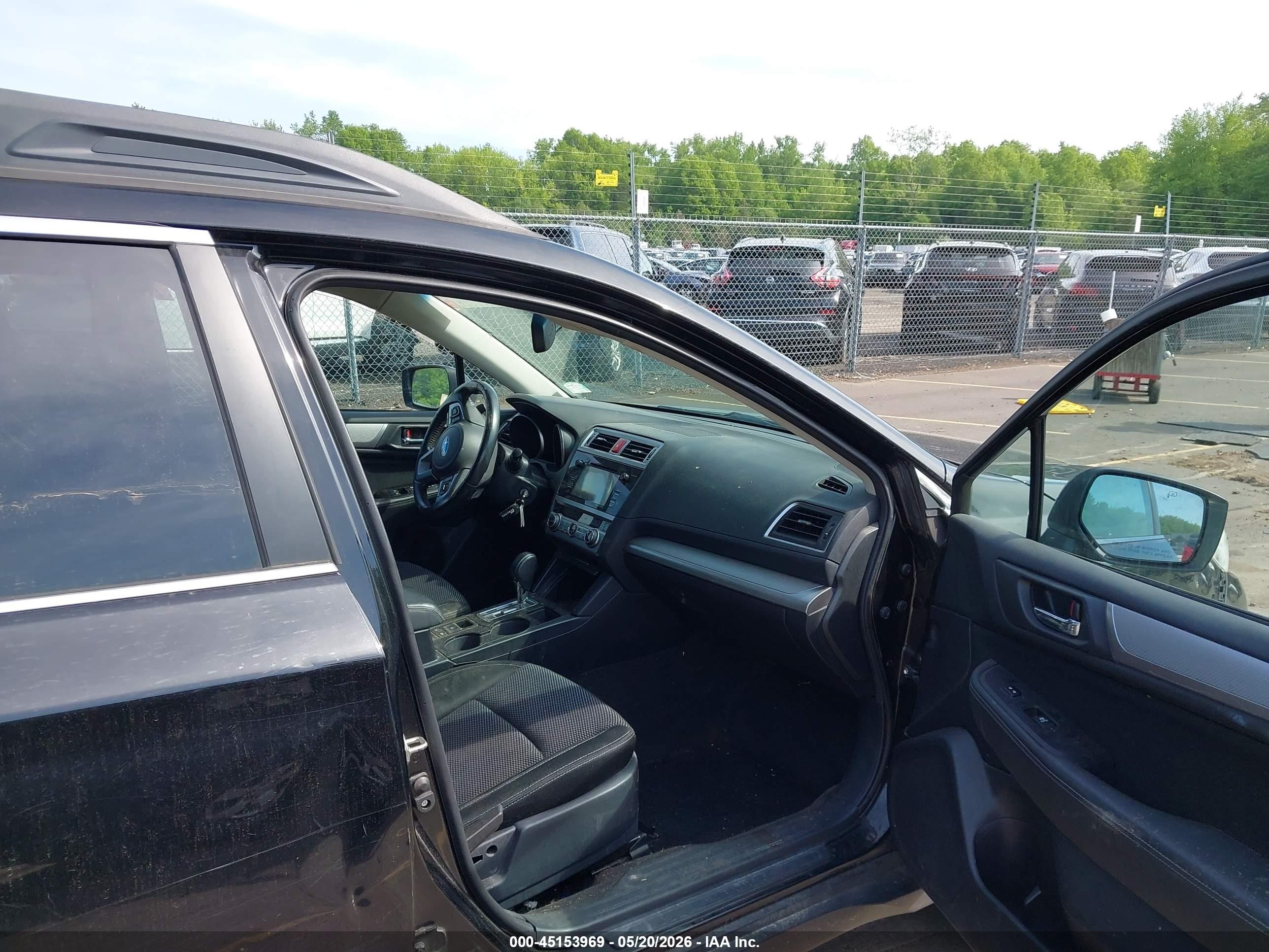 2015 Subaru Outback 2.5i Premium Black vin: 4S4BSACC8F3236719