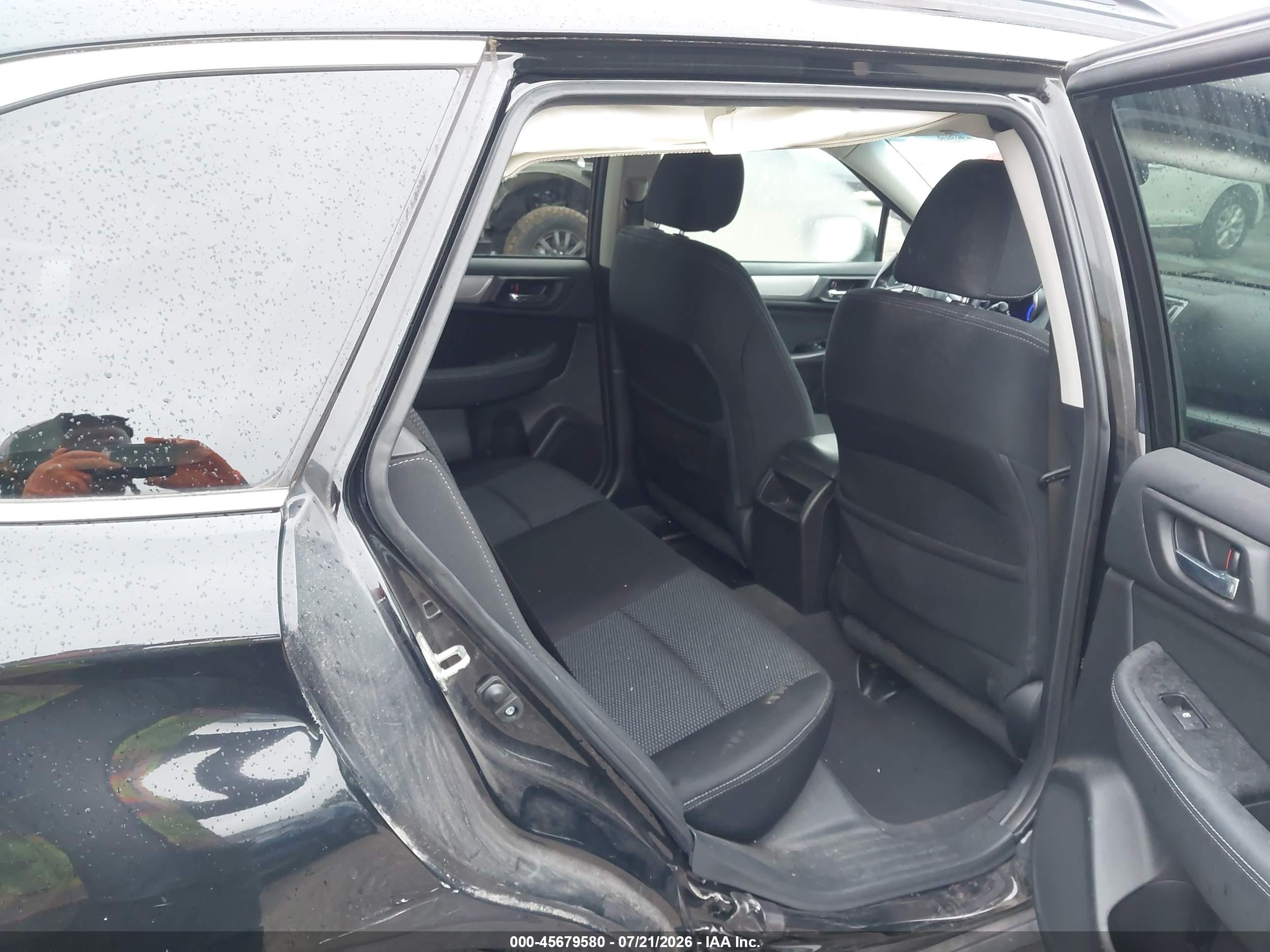 2015 Subaru Outback 2.5i Premium Черный vin: 4S4BSACC8F3287430