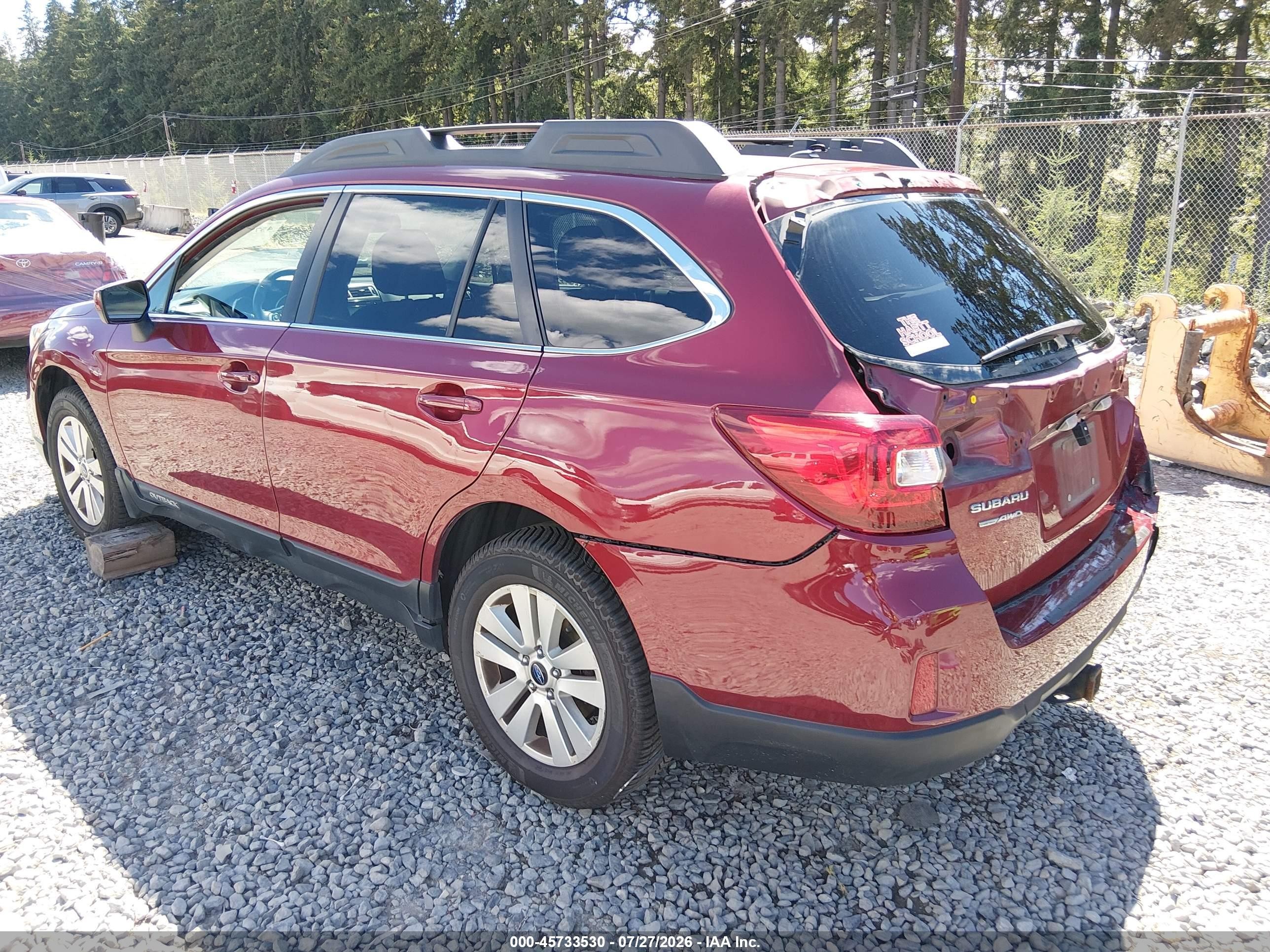 2015 Subaru Outback 2.5i Premium Red vin: 4S4BSACC8F3320295