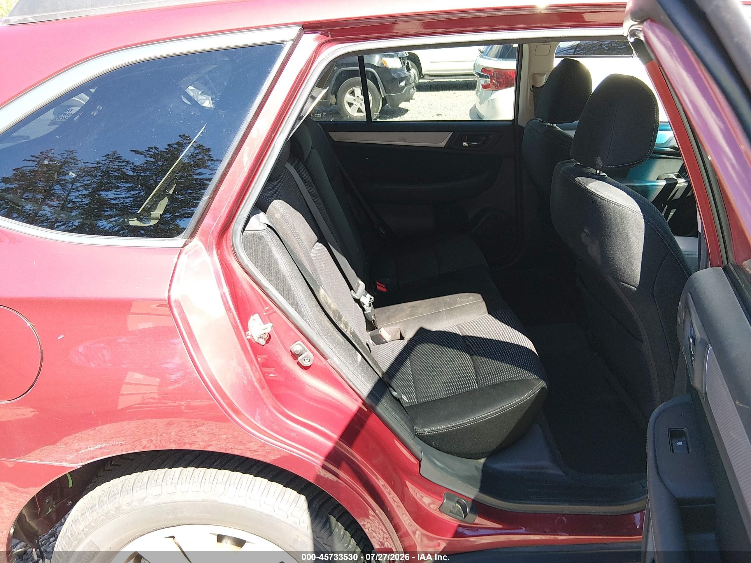 2015 Subaru Outback 2.5i Premium Red vin: 4S4BSACC8F3320295