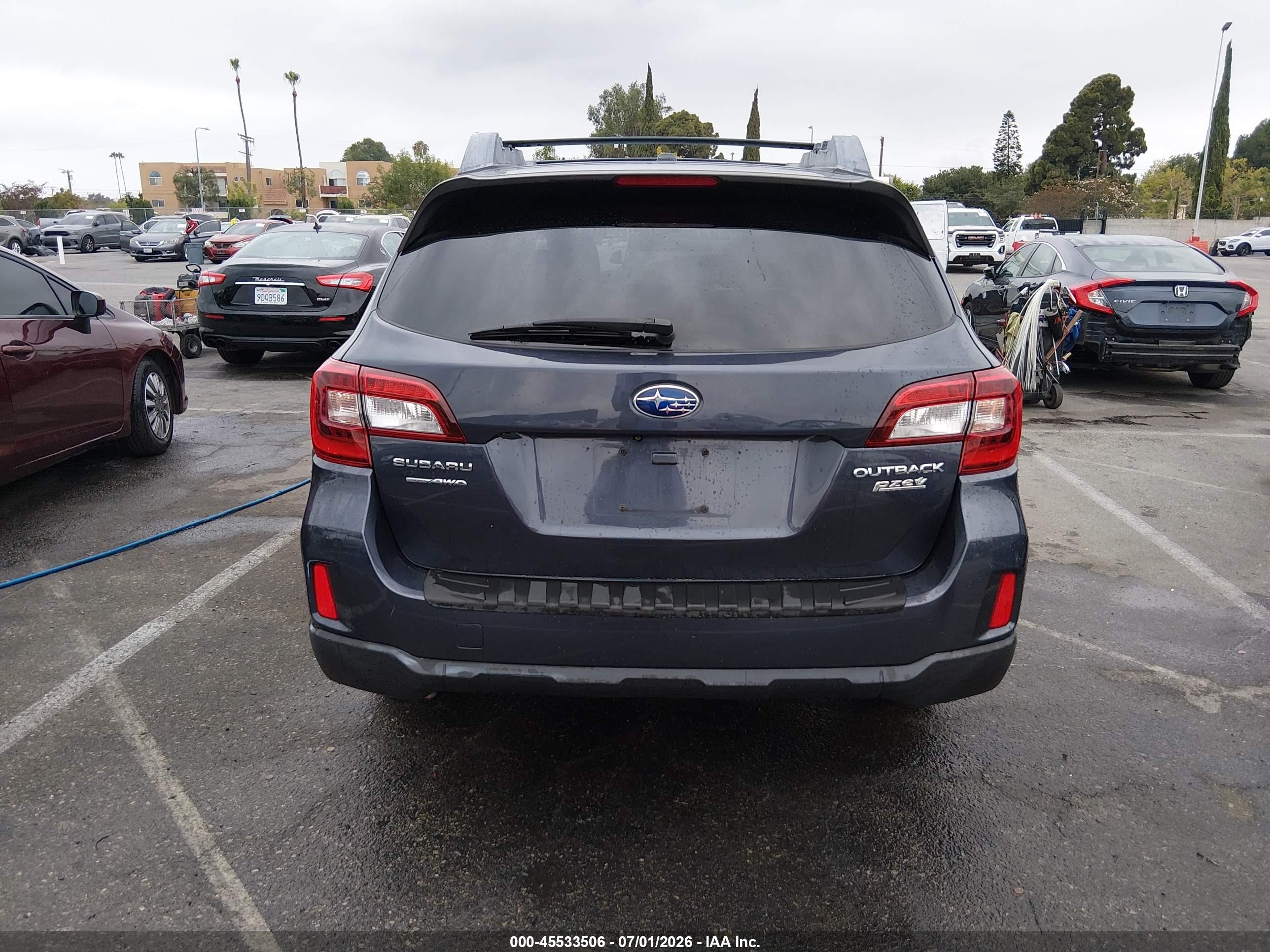 2015 Subaru Outback 2.5i Premium Gray vin: 4S4BSACC9F3202028