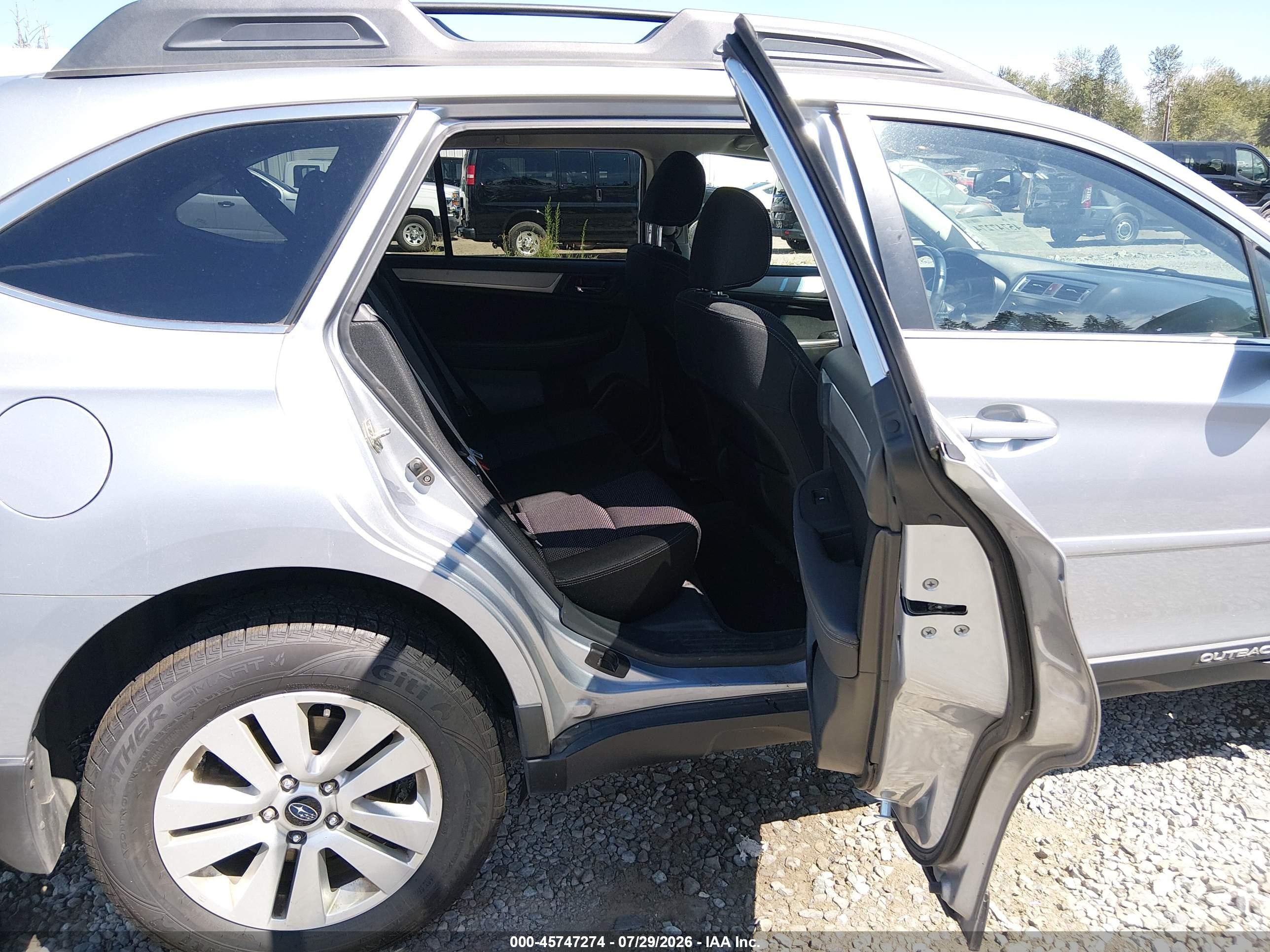 2015 Subaru Outback 2.5i Premium Light Blue vin: 4S4BSACC9F3249575