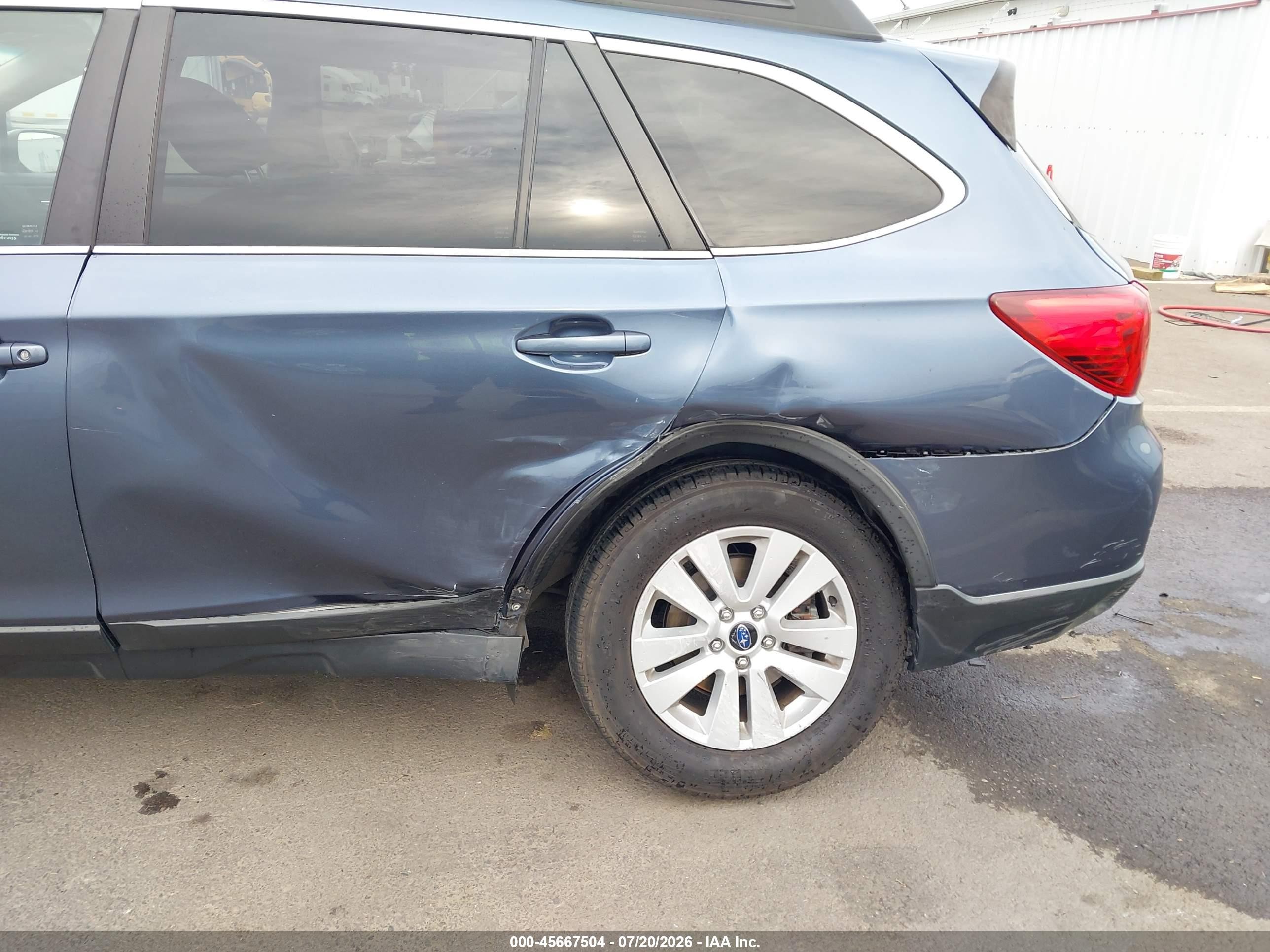 2015 Subaru Outback 2.5i Premium Blue vin: 4S4BSACC9F3296315