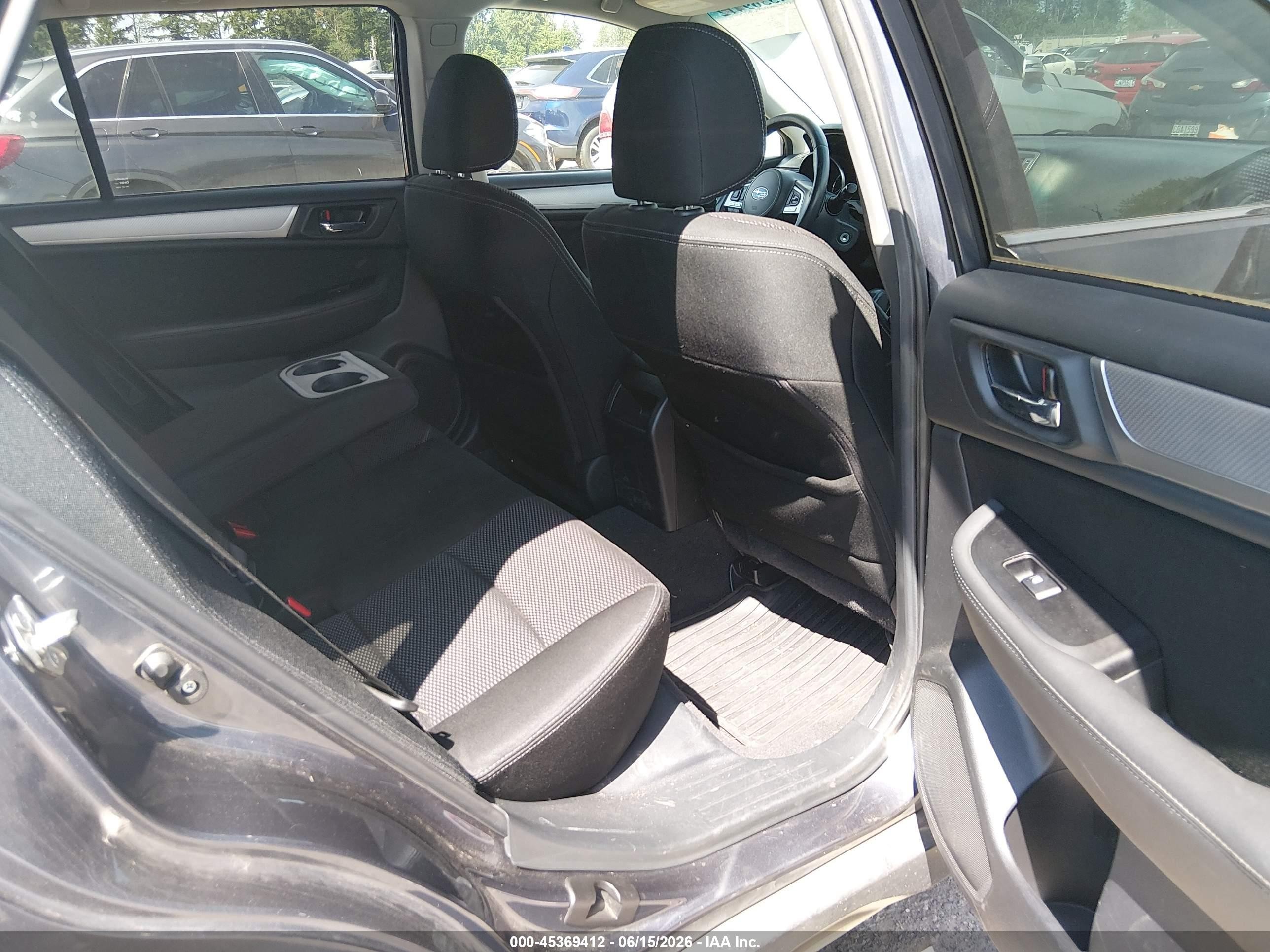2015 Subaru Outback 2.5i Premium Gray vin: 4S4BSACC9F3334237