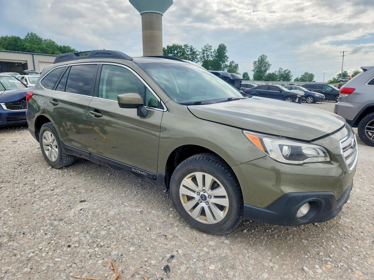 2017 Subaru Outback 2.5i Premium Green vin: 4S4BSACCXH3340809