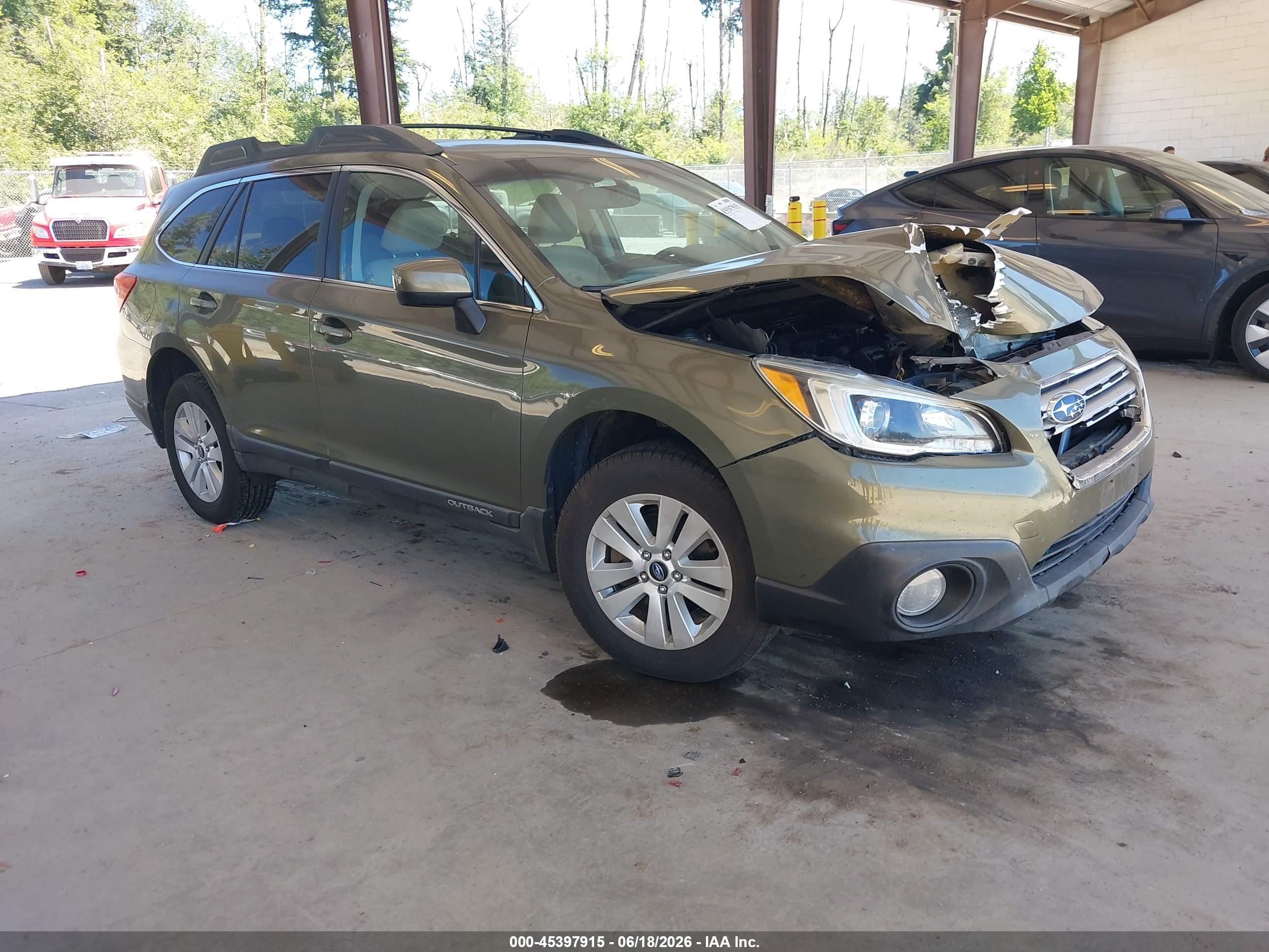 2015 Subaru Outback 2.5i Premium Green vin: 4S4BSADC1F3241307