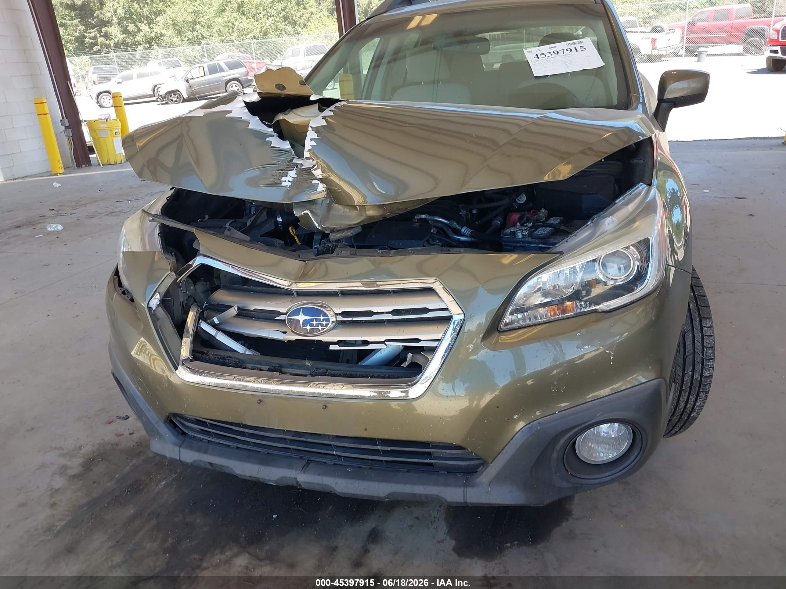 2015 Subaru Outback 2.5i Premium Green vin: 4S4BSADC1F3241307