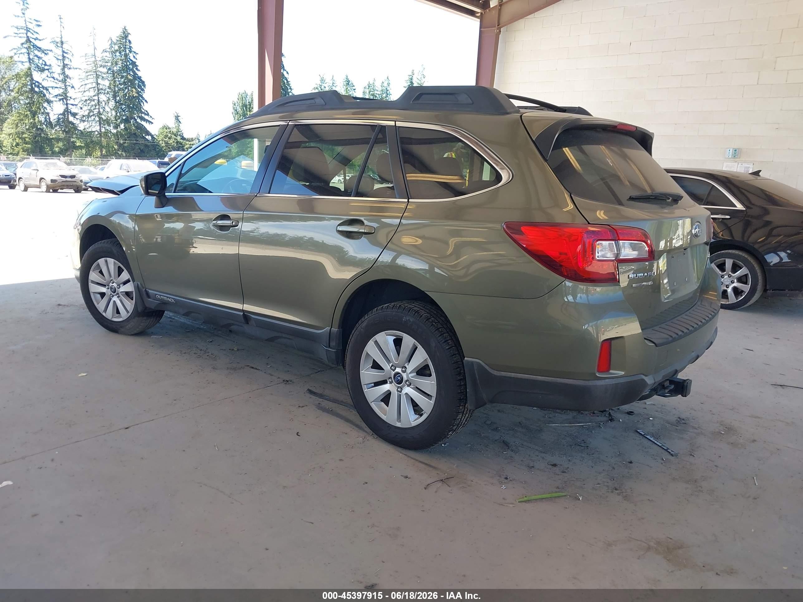 2015 Subaru Outback 2.5i Premium Green vin: 4S4BSADC1F3241307
