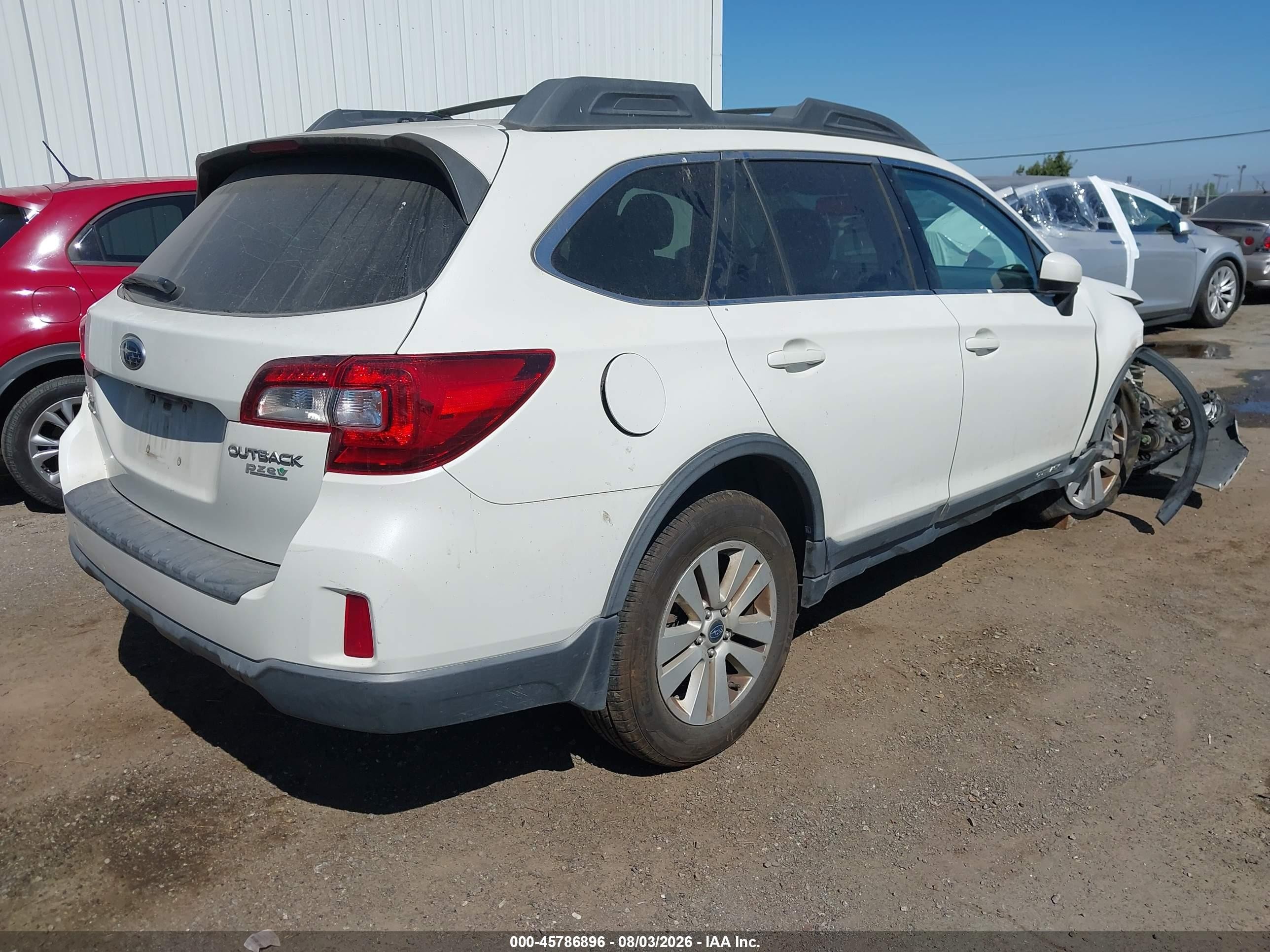 2015 Subaru Outback 2.5i Premium White vin: 4S4BSADC1F3262836