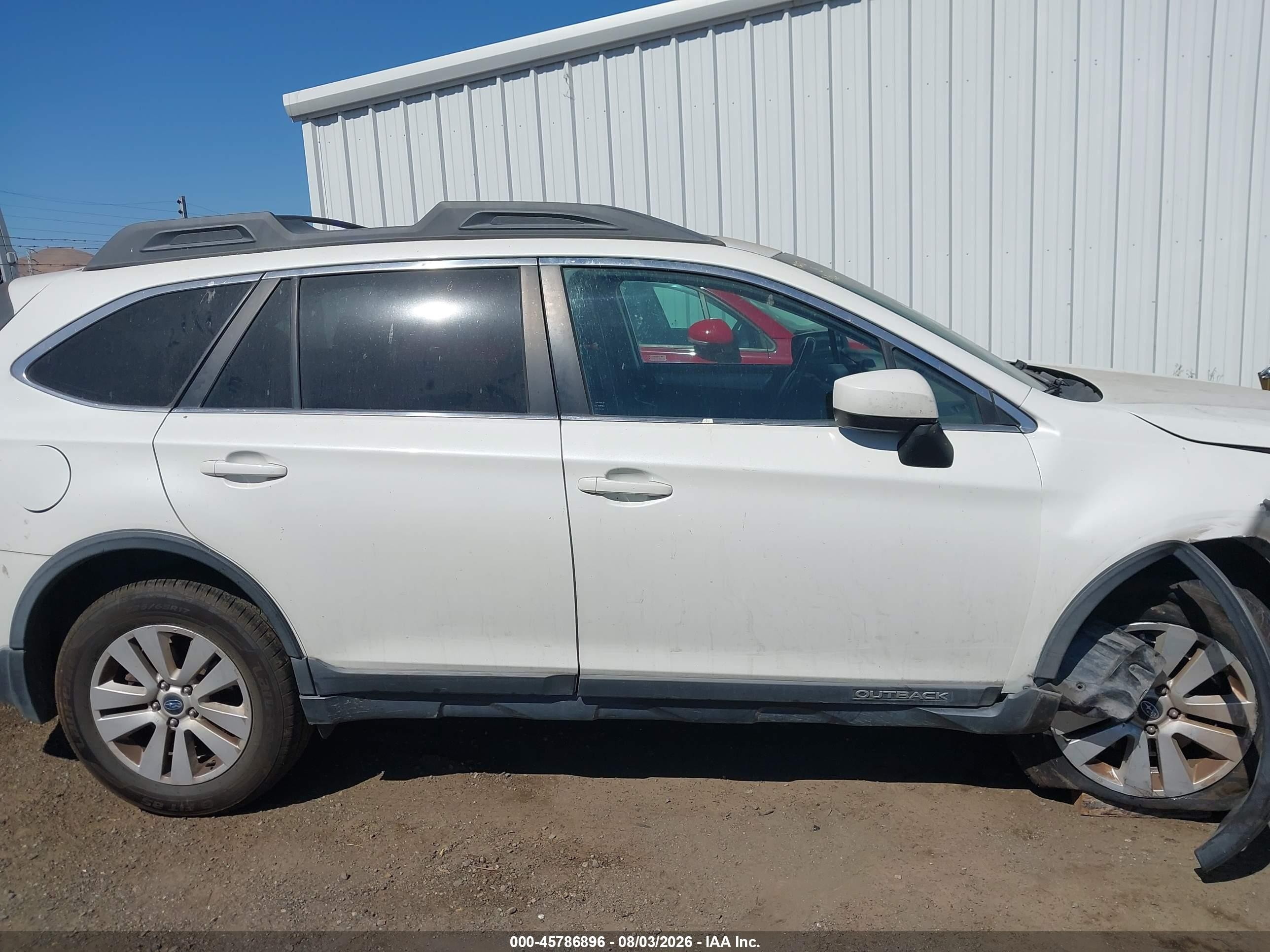 2015 Subaru Outback 2.5i Premium White vin: 4S4BSADC1F3262836