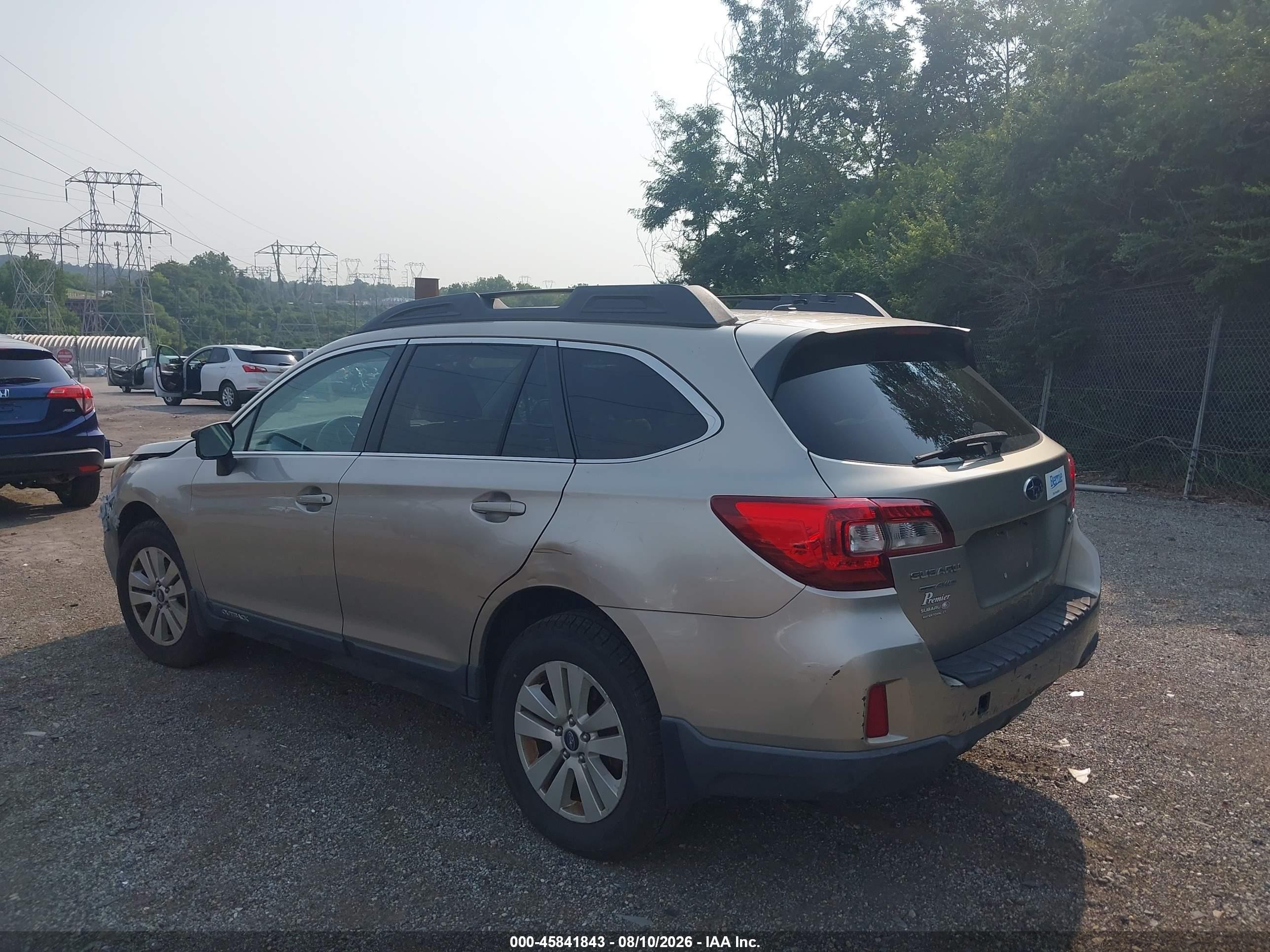 2015 Subaru Outback 2.5i Premium Gold vin: 4S4BSADC2F3242644