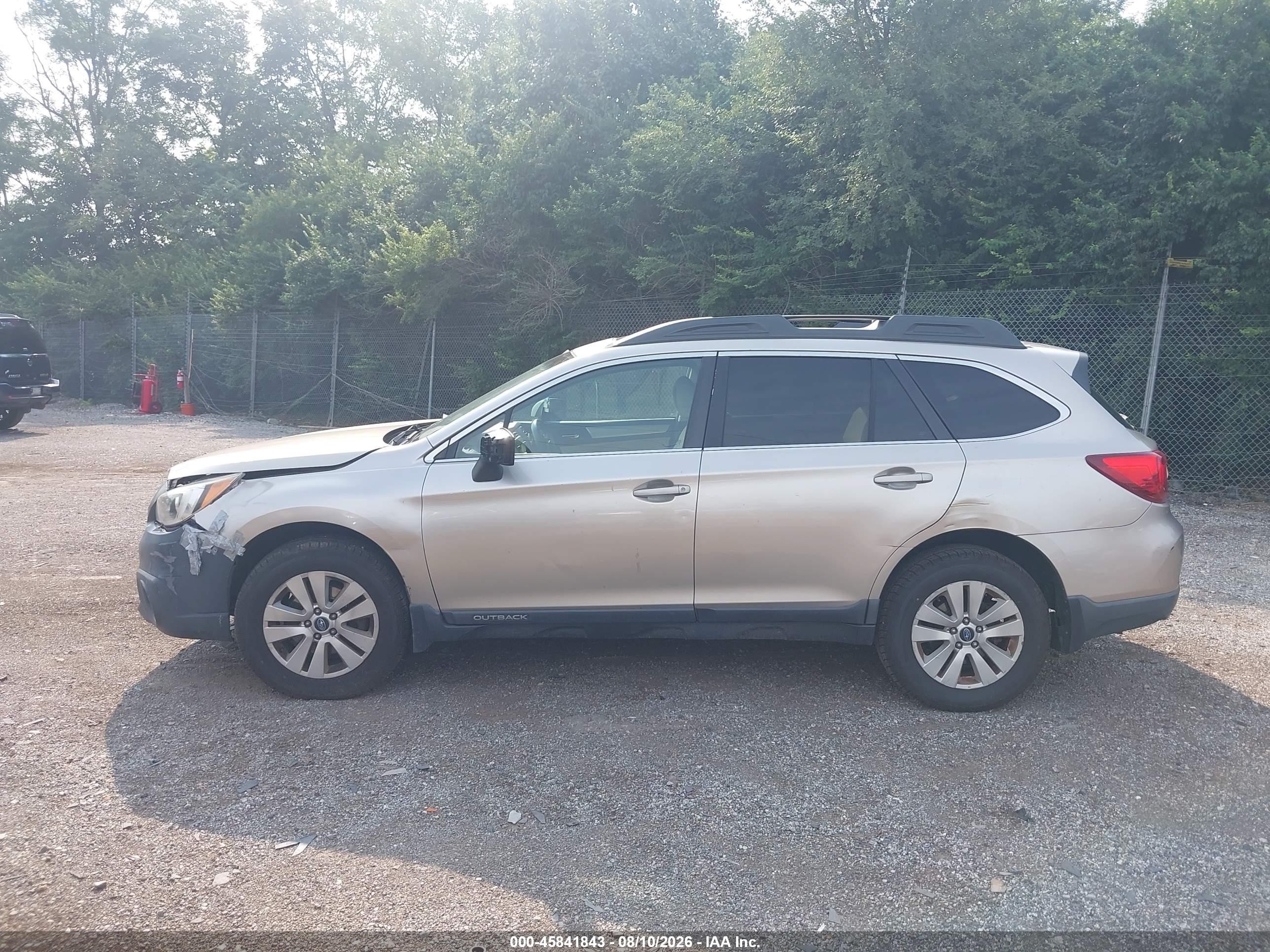 2015 Subaru Outback 2.5i Premium Gold vin: 4S4BSADC2F3242644