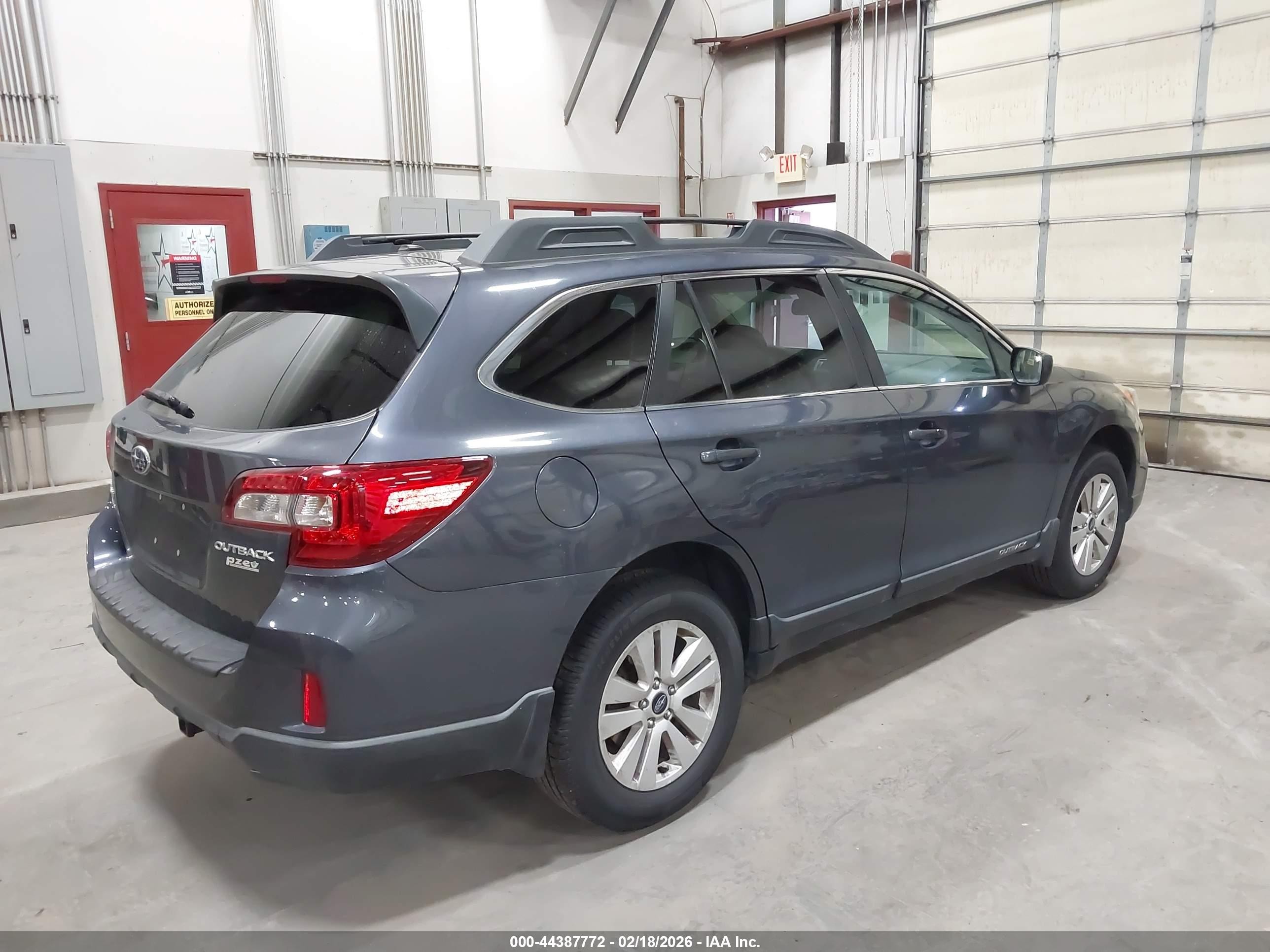 2015 Subaru Outback 2.5i Premium Blue vin: 4S4BSADC2F3244975