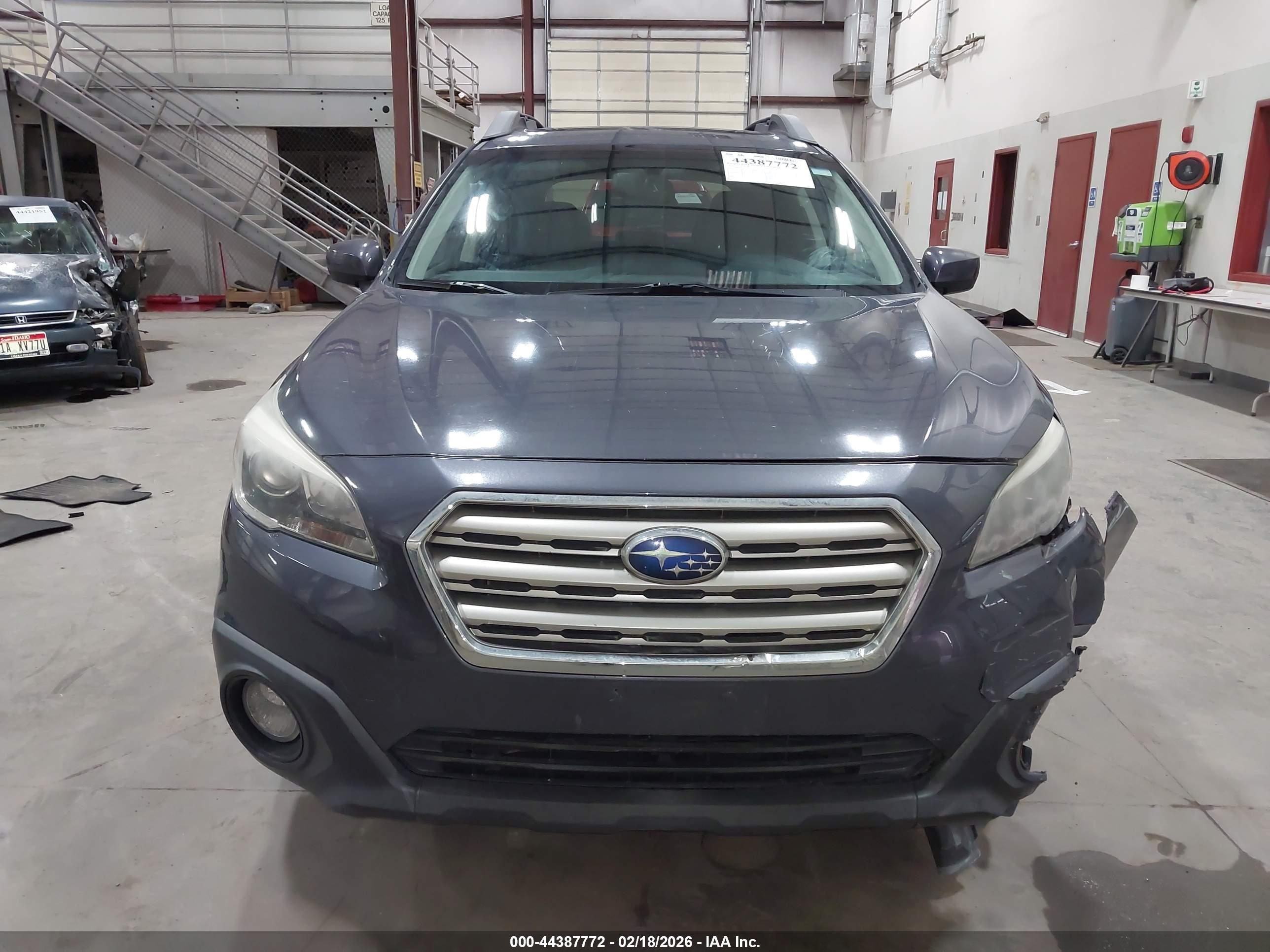2015 Subaru Outback 2.5i Premium Blue vin: 4S4BSADC2F3244975