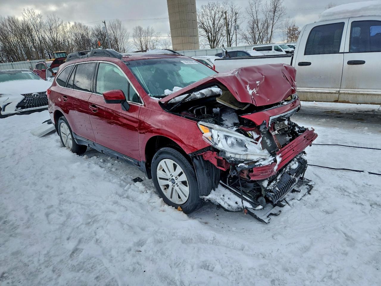 2017 Subaru Outback 2.5i Premium Red vin: 4S4BSADC2H3345310