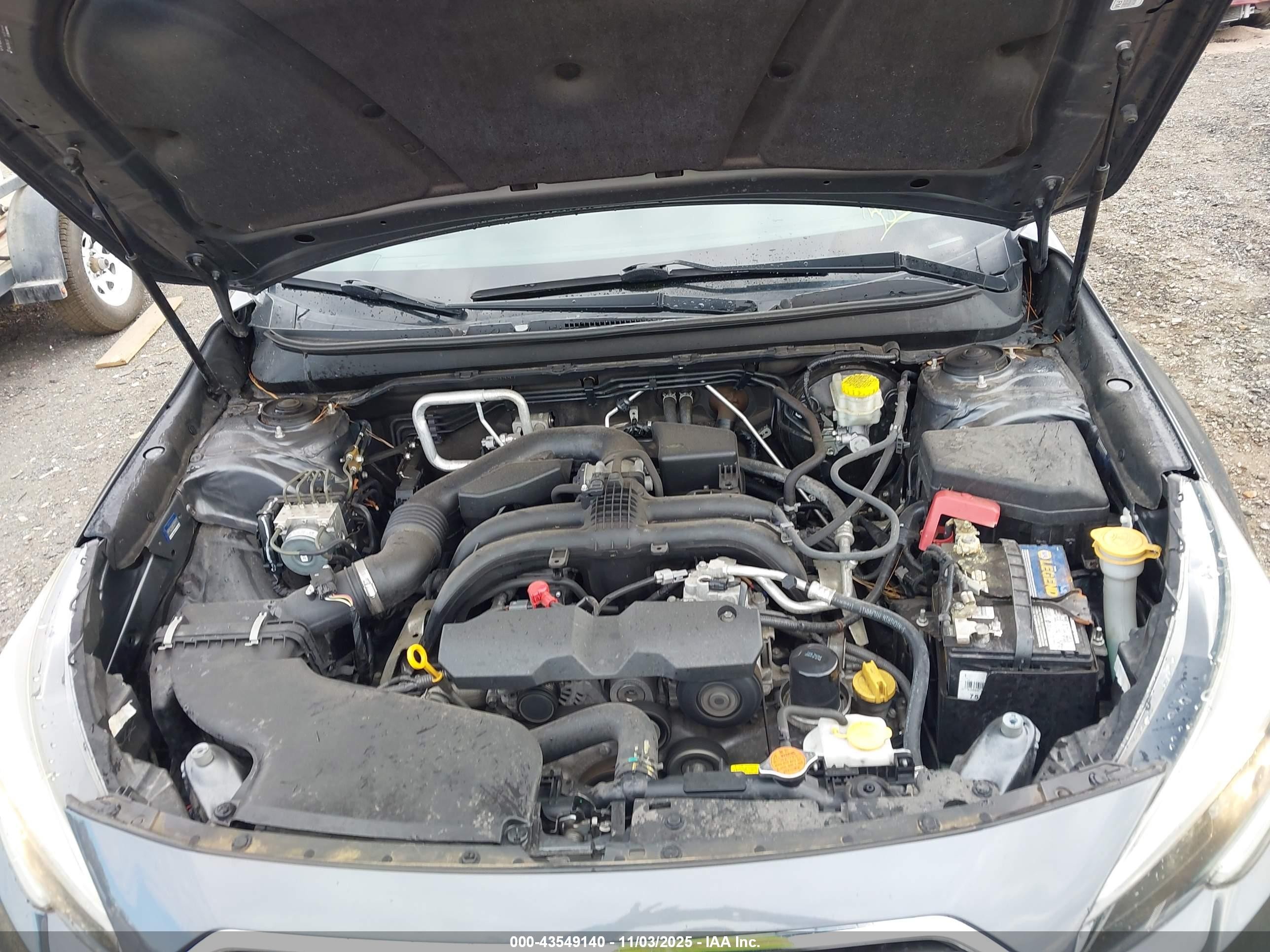 2018 Subaru Outback 2.5i Premium Gray vin: 4S4BSADC3J3358704