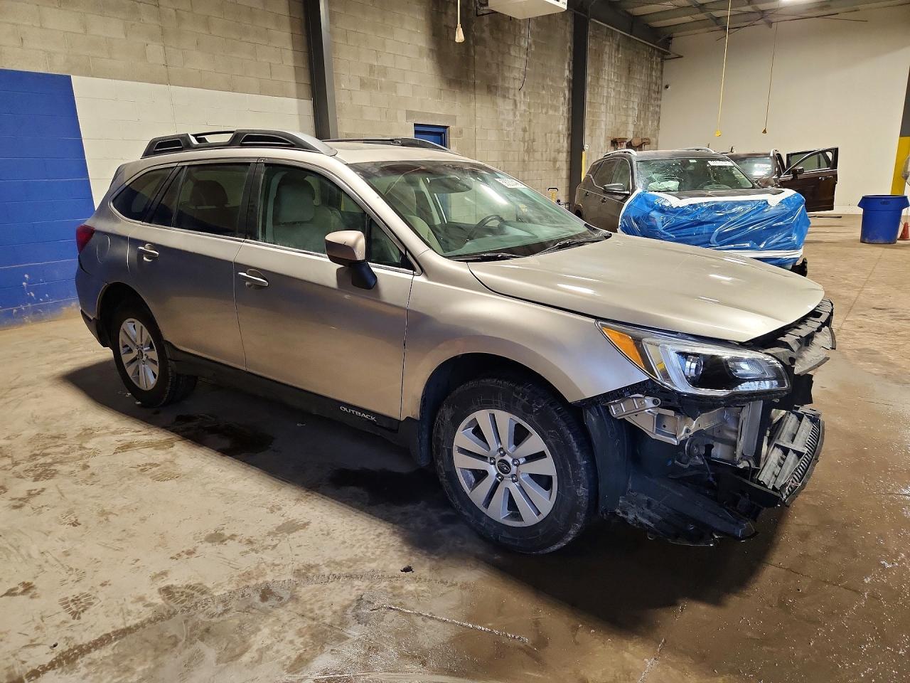 2015 Subaru Outback 2.5i Premium Silver vin: 4S4BSADC4F3332264