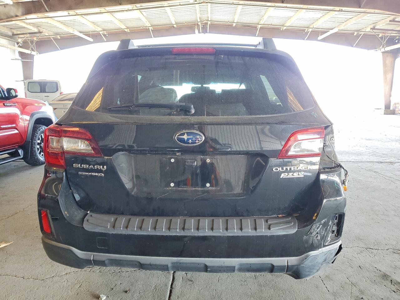 2015 Subaru Outback 2.5i Premium Black vin: 4S4BSADC6F3206505
