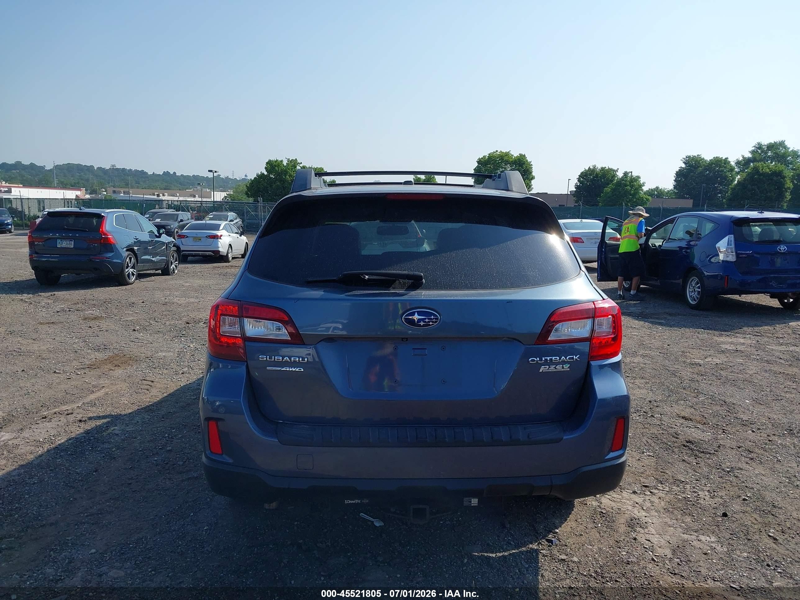2015 Subaru Outback 2.5i Premium Blue vin: 4S4BSADC6F3272536