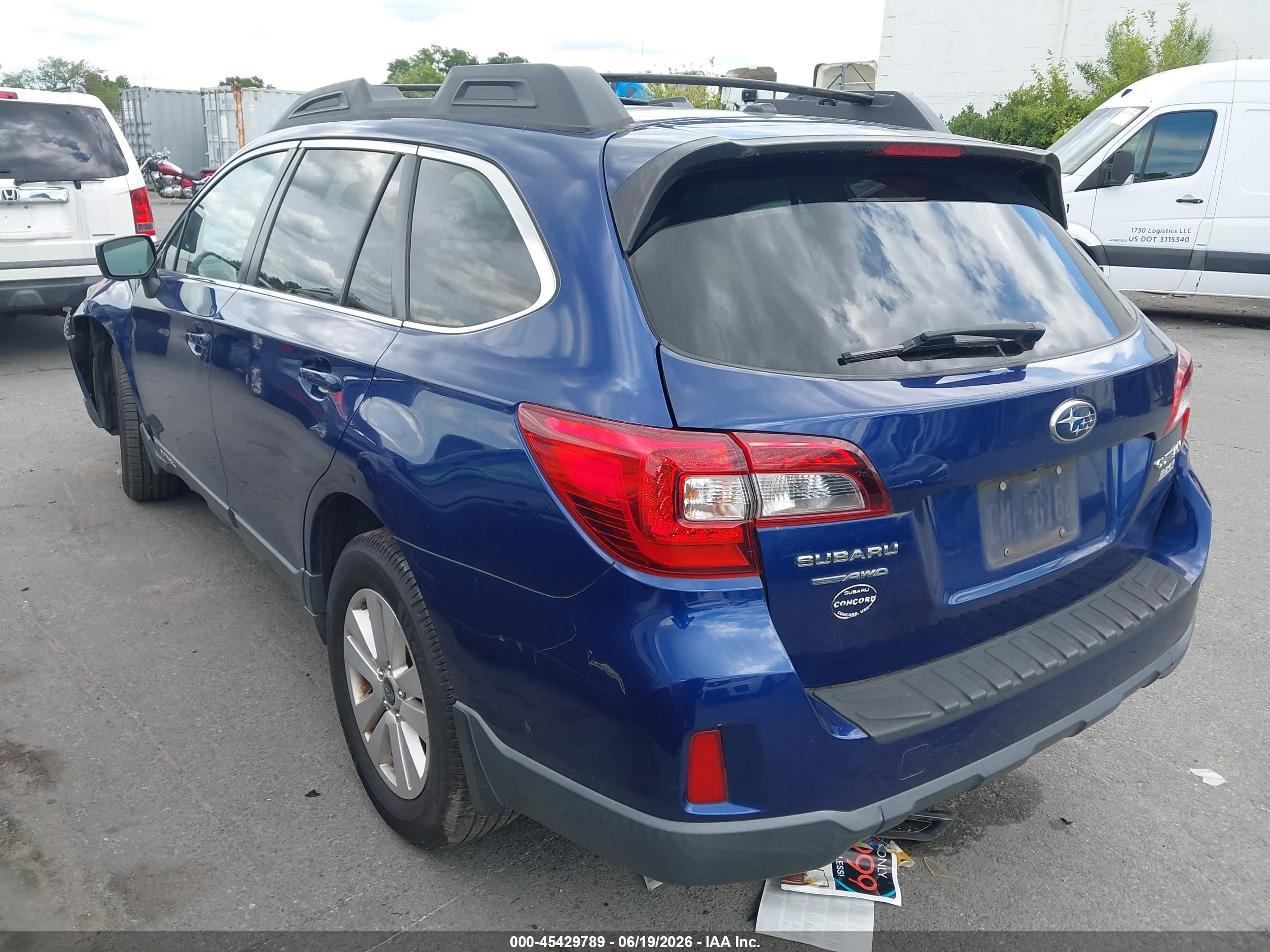 2015 Subaru Outback 2.5i Premium Синий vin: 4S4BSADC7F3228769