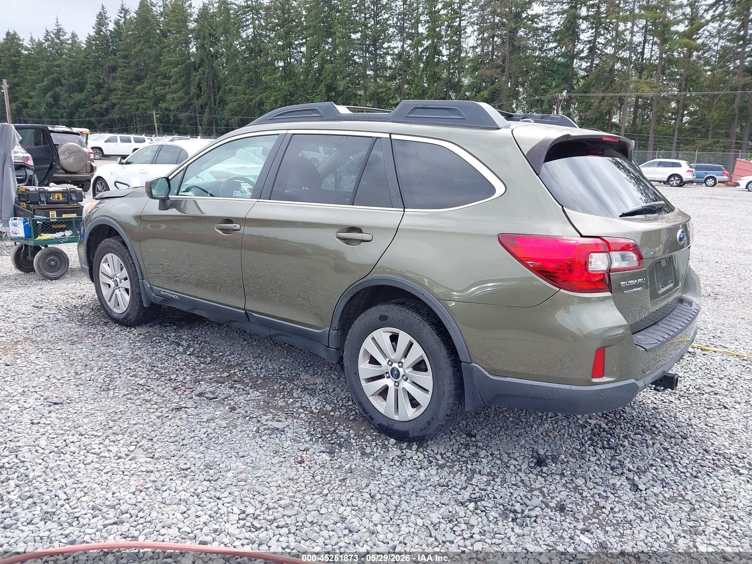 2015 Subaru Outback 2.5i Premium Green vin: 4S4BSADC8F3259724