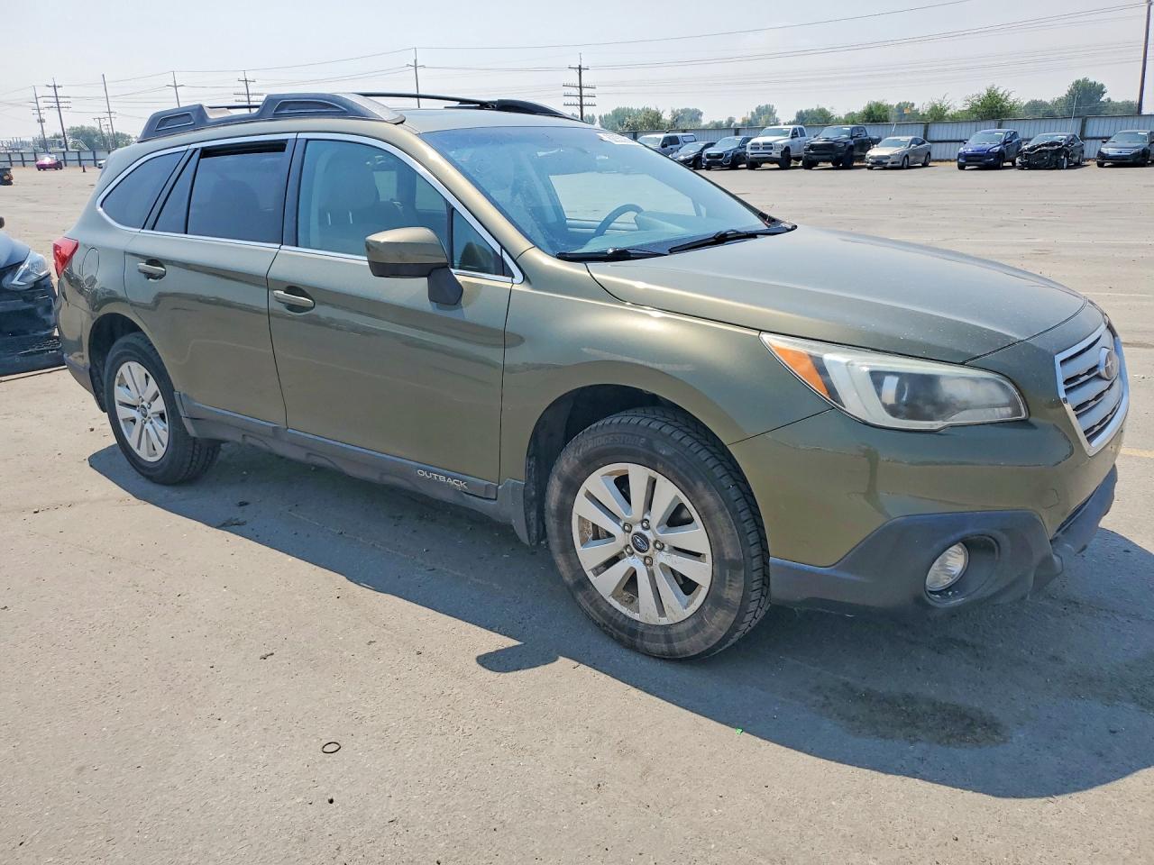 2015 Subaru Outback 2.5i Premium Green vin: 4S4BSADCXF3240799